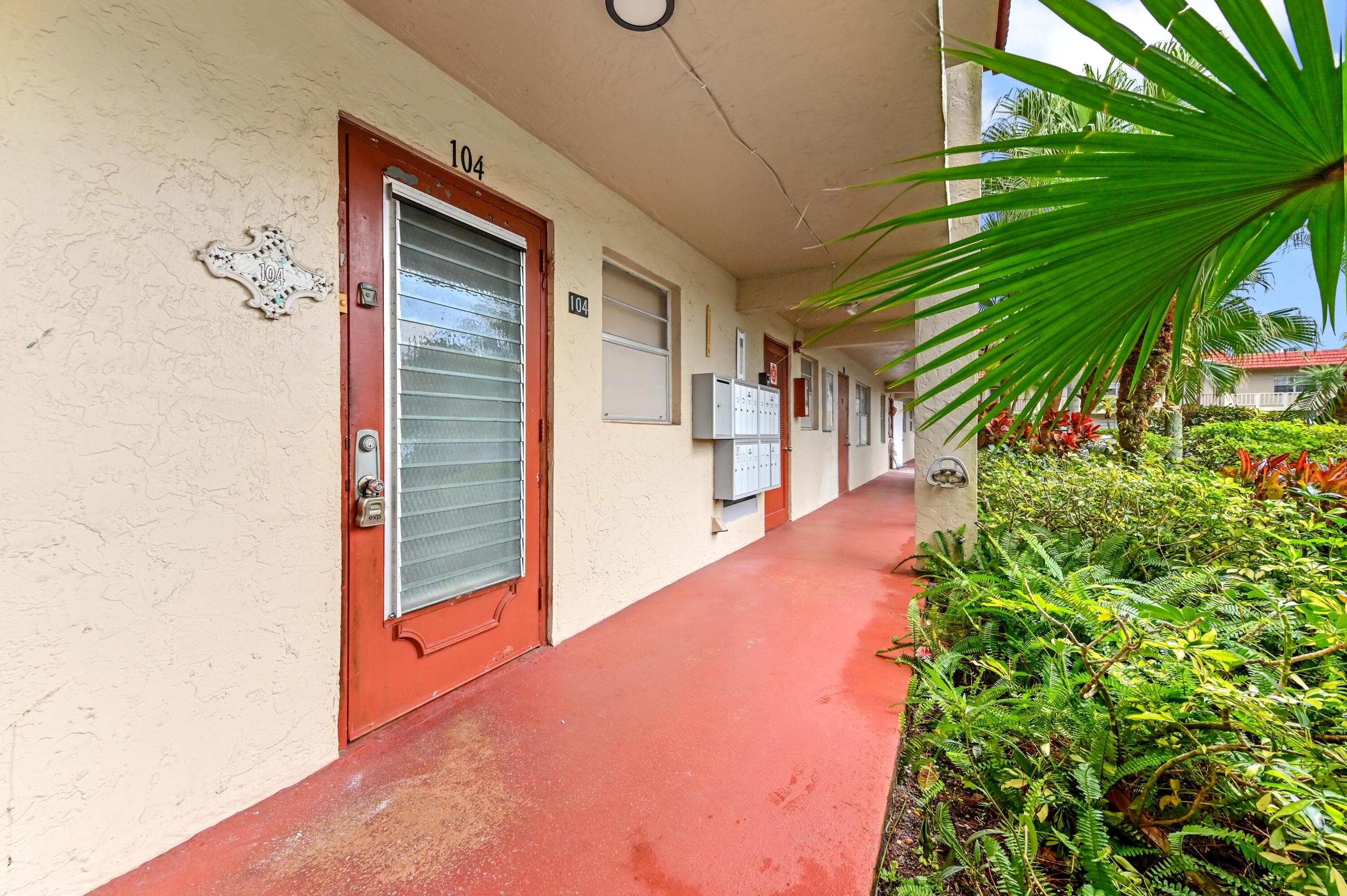 6 Abbey Lane 104, Delray Beach, FL 33446 — photo 3 of 40