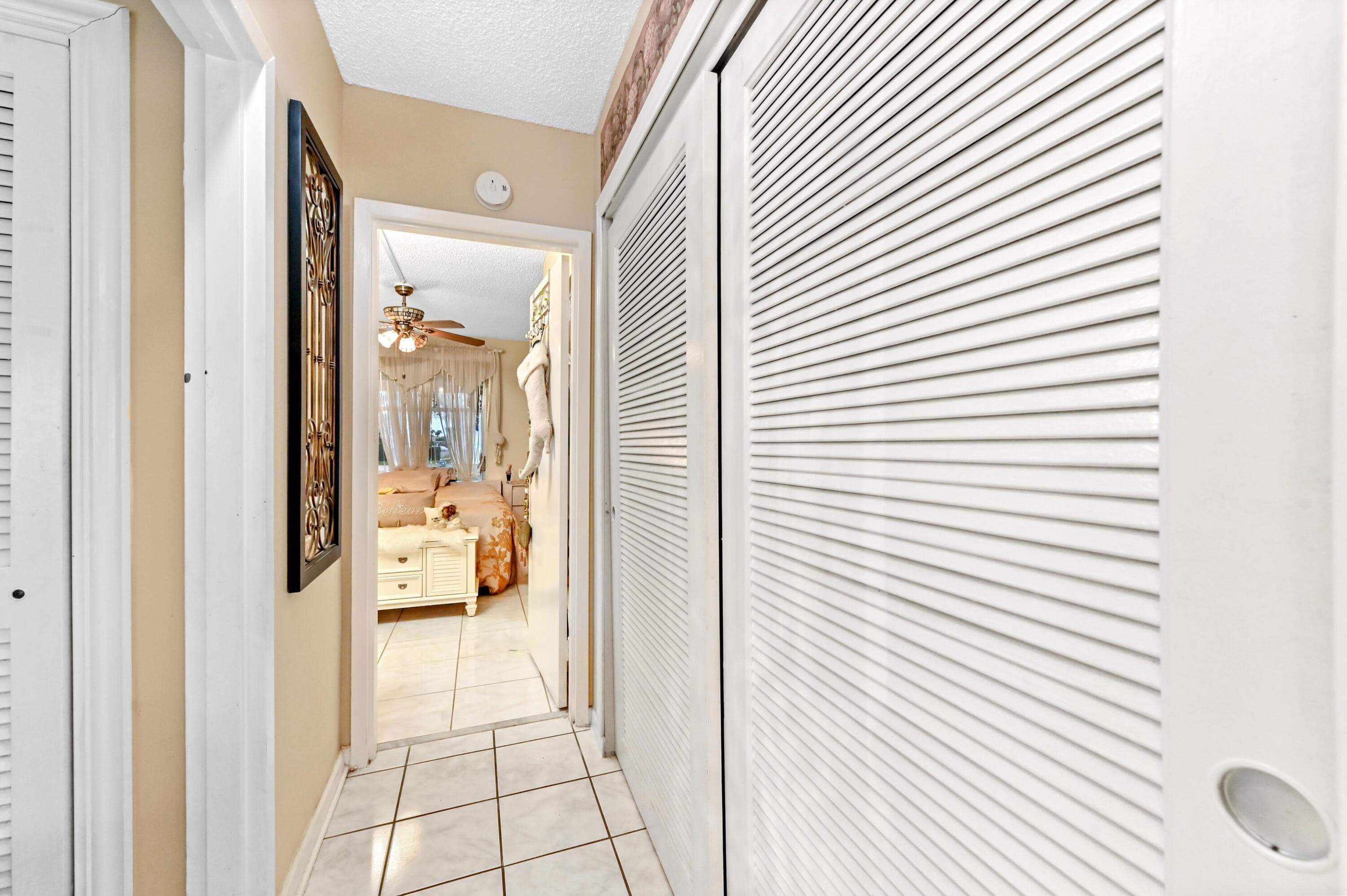 6 Abbey Lane 104, Delray Beach, FL 33446 — photo 15 of 40