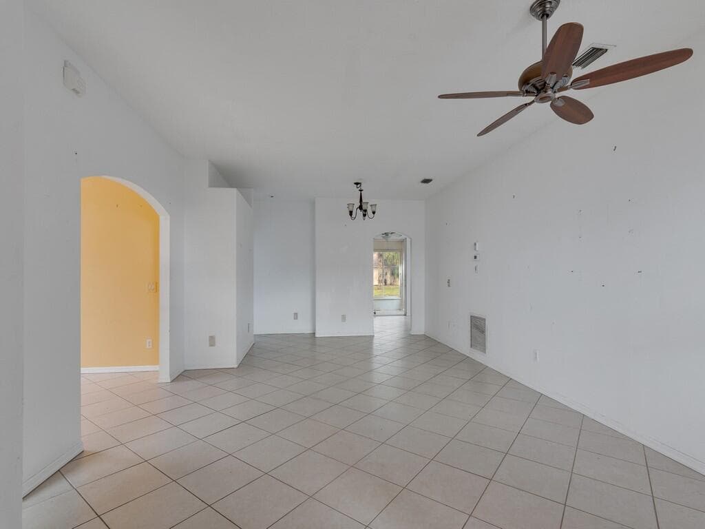 1008 NW Tuscany Drive, Port St. Lucie, FL 34986 — photo 10 of 29