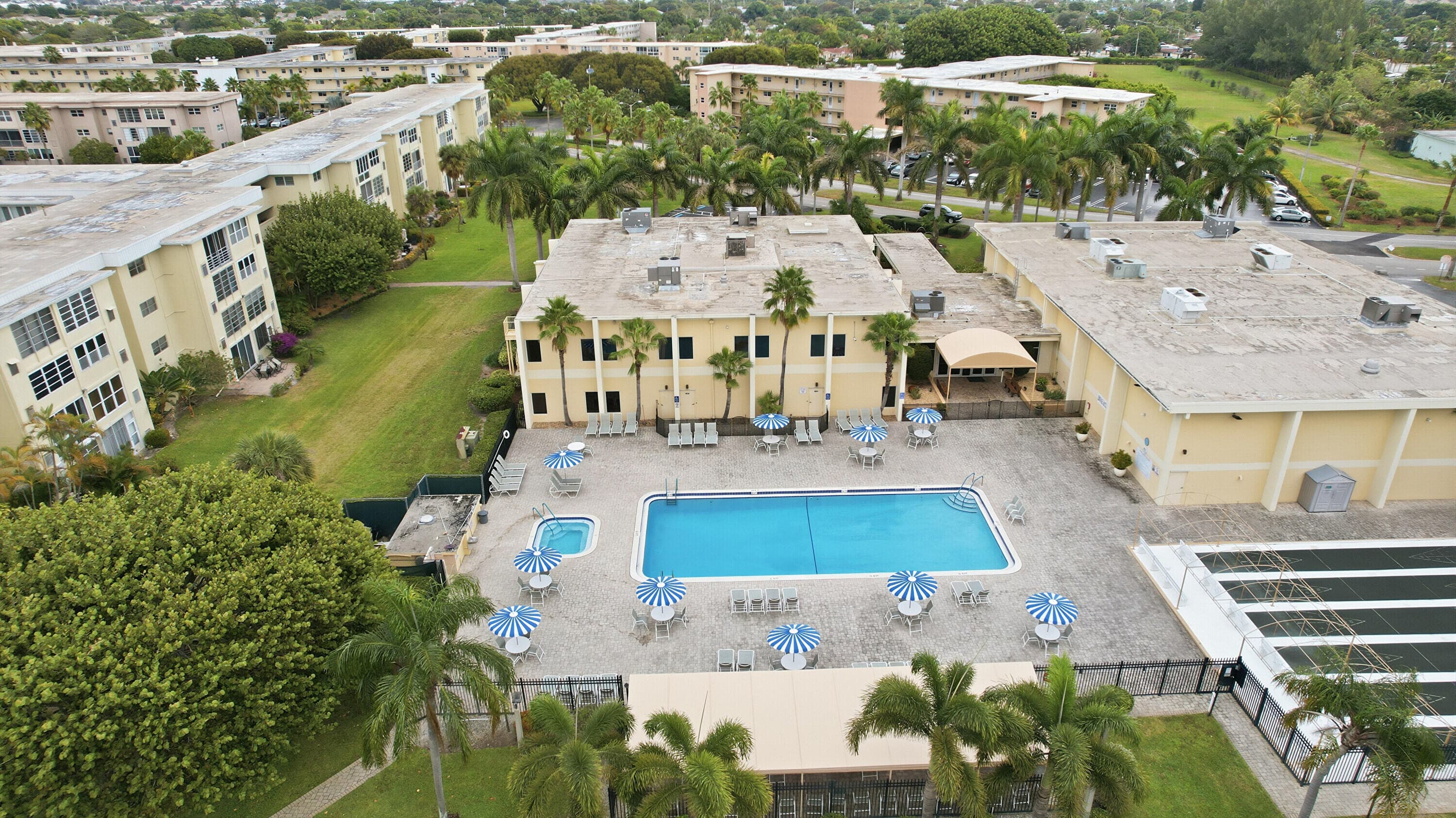 130 NE 26th Avenue 4090, Boynton Beach, FL 33435 — photo 29 of 46