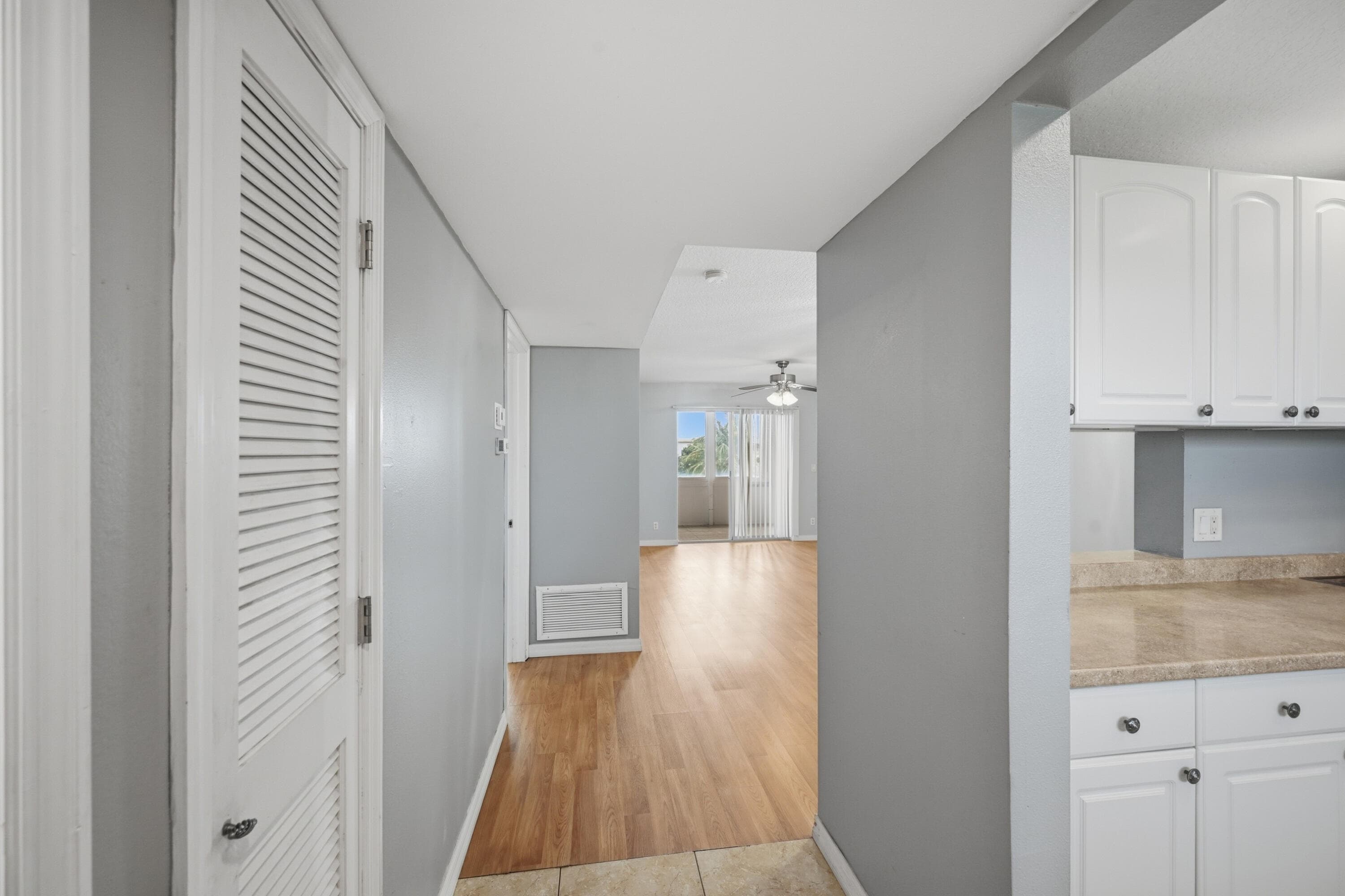 130 NE 26th Avenue 4090, Boynton Beach, FL 33435 — photo 8 of 46