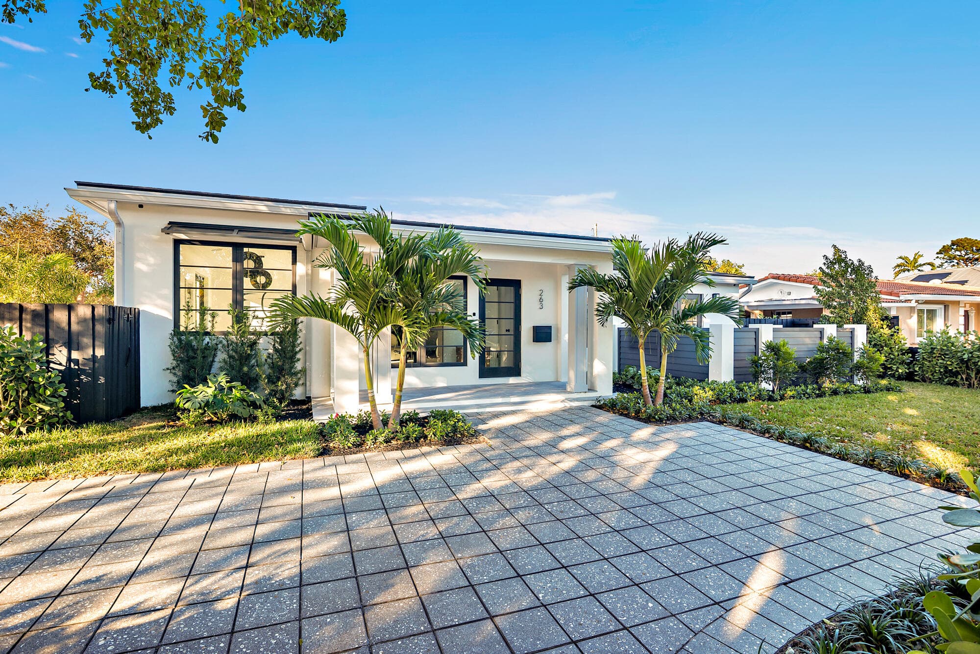 263 Alhambra Place, West Palm Beach, FL 33405 — photo 1 of 32