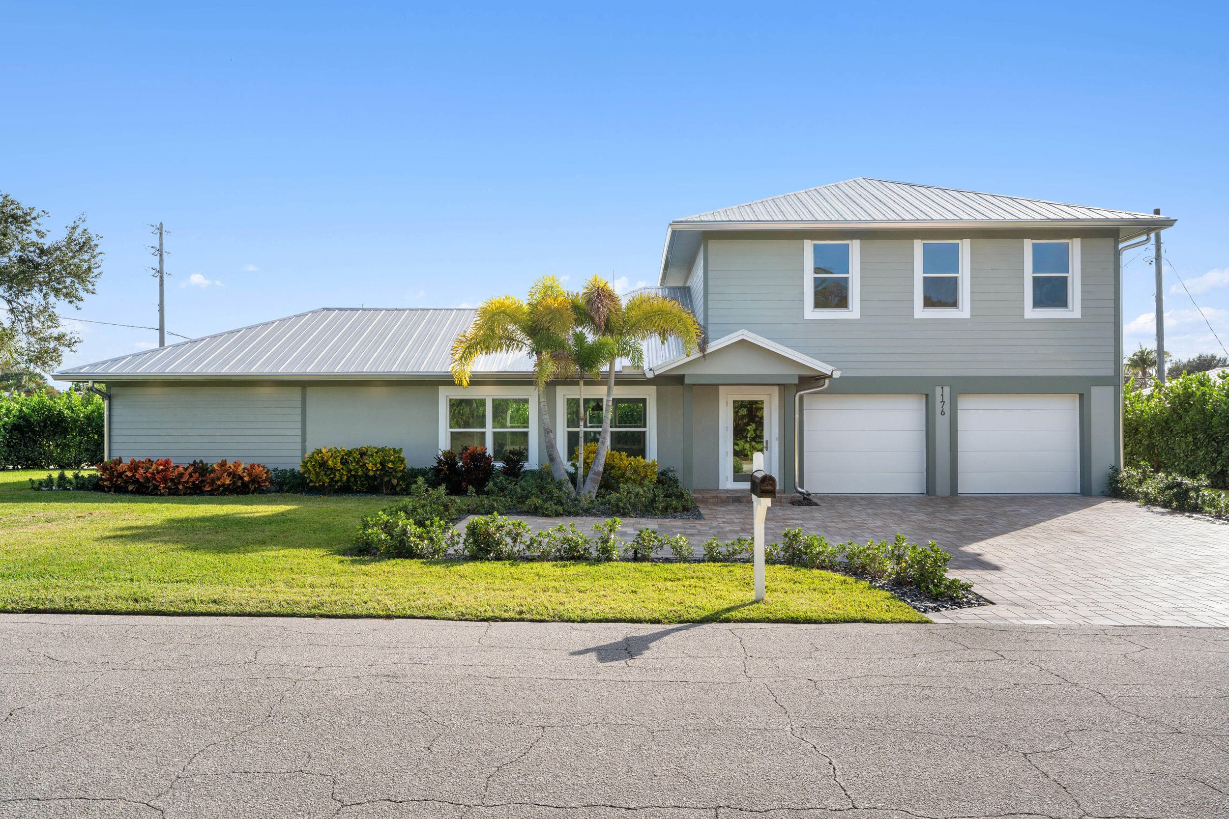 1176 NE Terrace Way, Jensen Beach, FL 34957 — photo 5 of 34