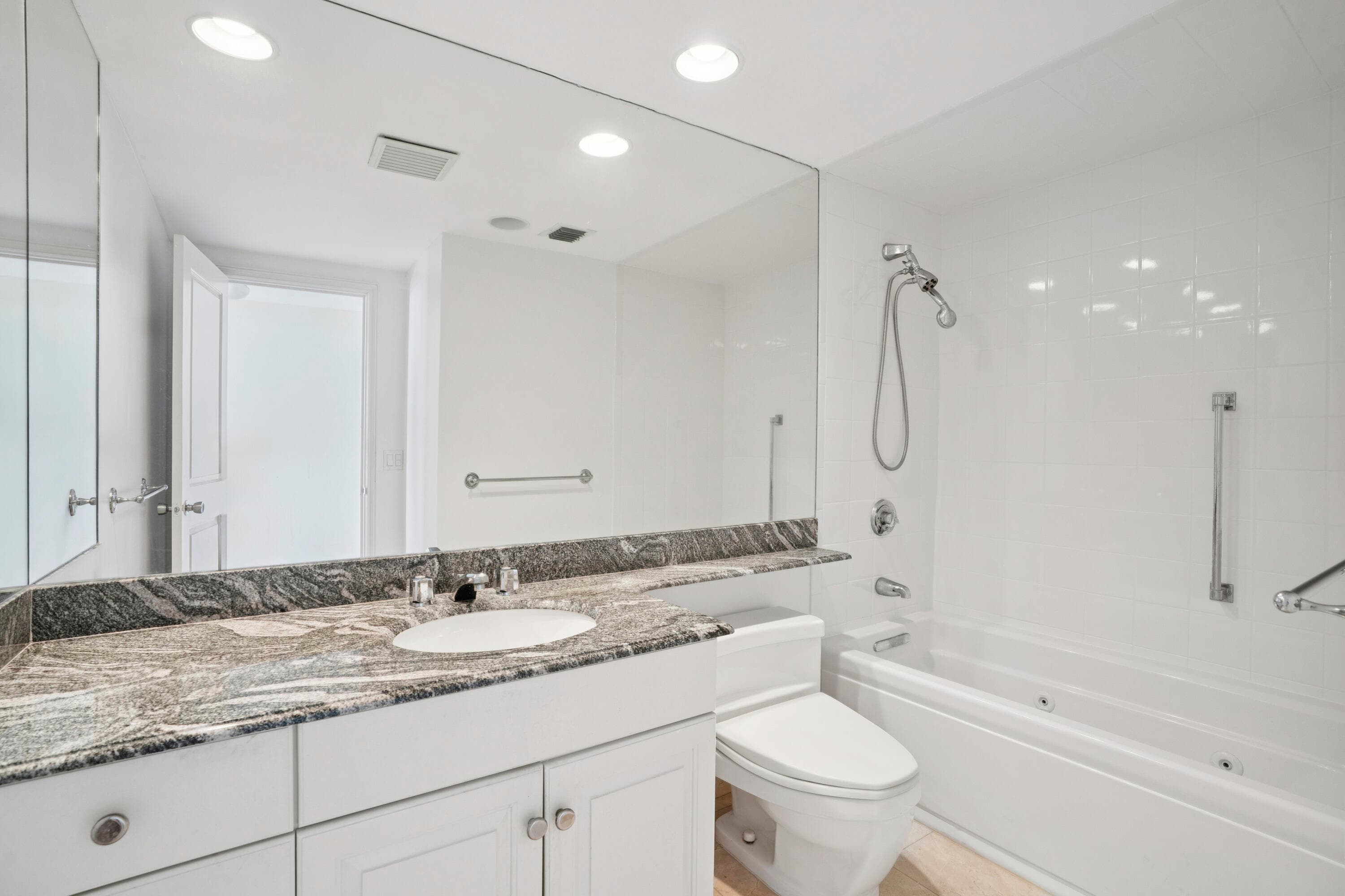 100 Worth Avenue 310, Palm Beach, FL 33480 — photo 15 of 38