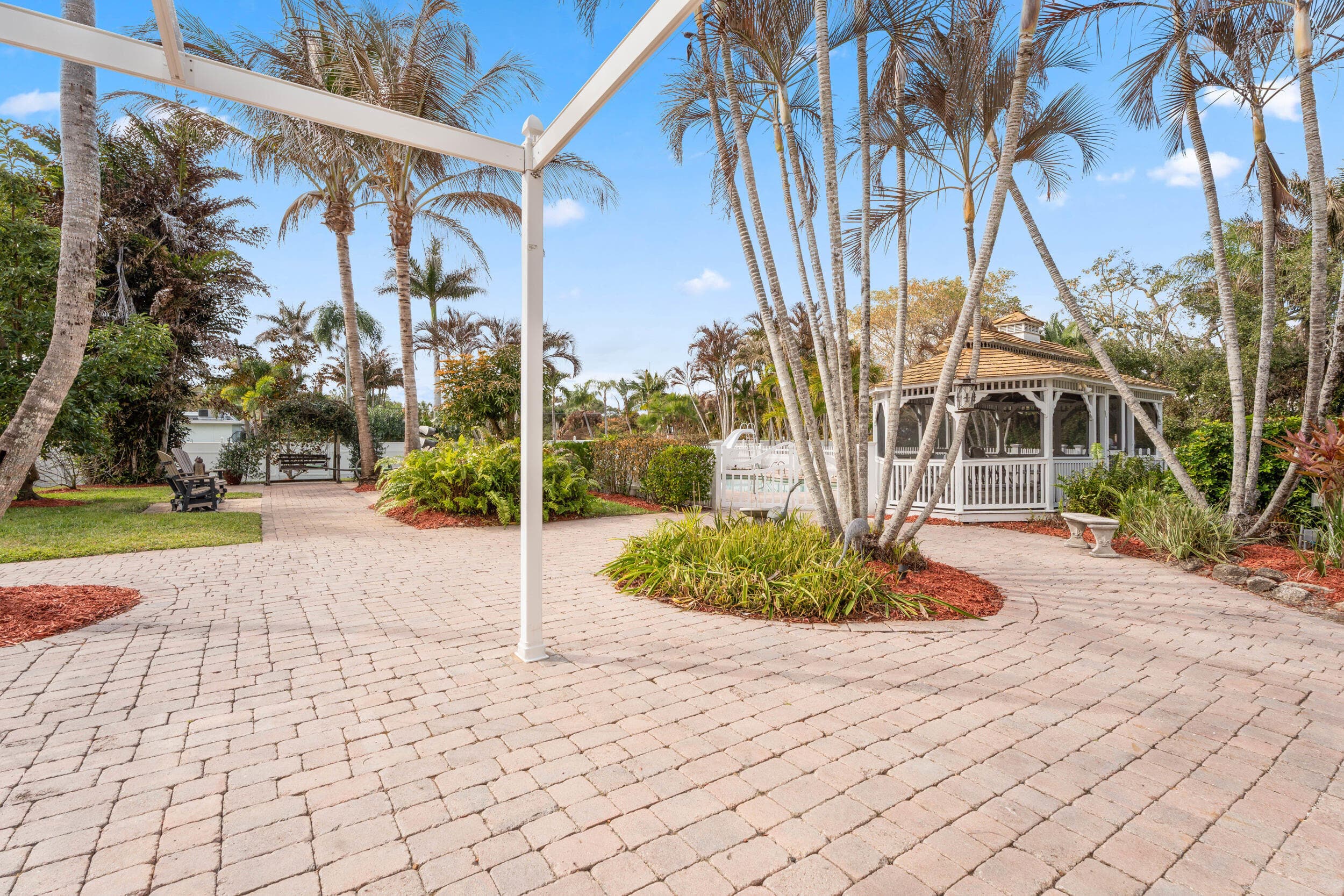 2515 N Indian River Drive, Fort Pierce, FL 34946 — photo 56 of 86