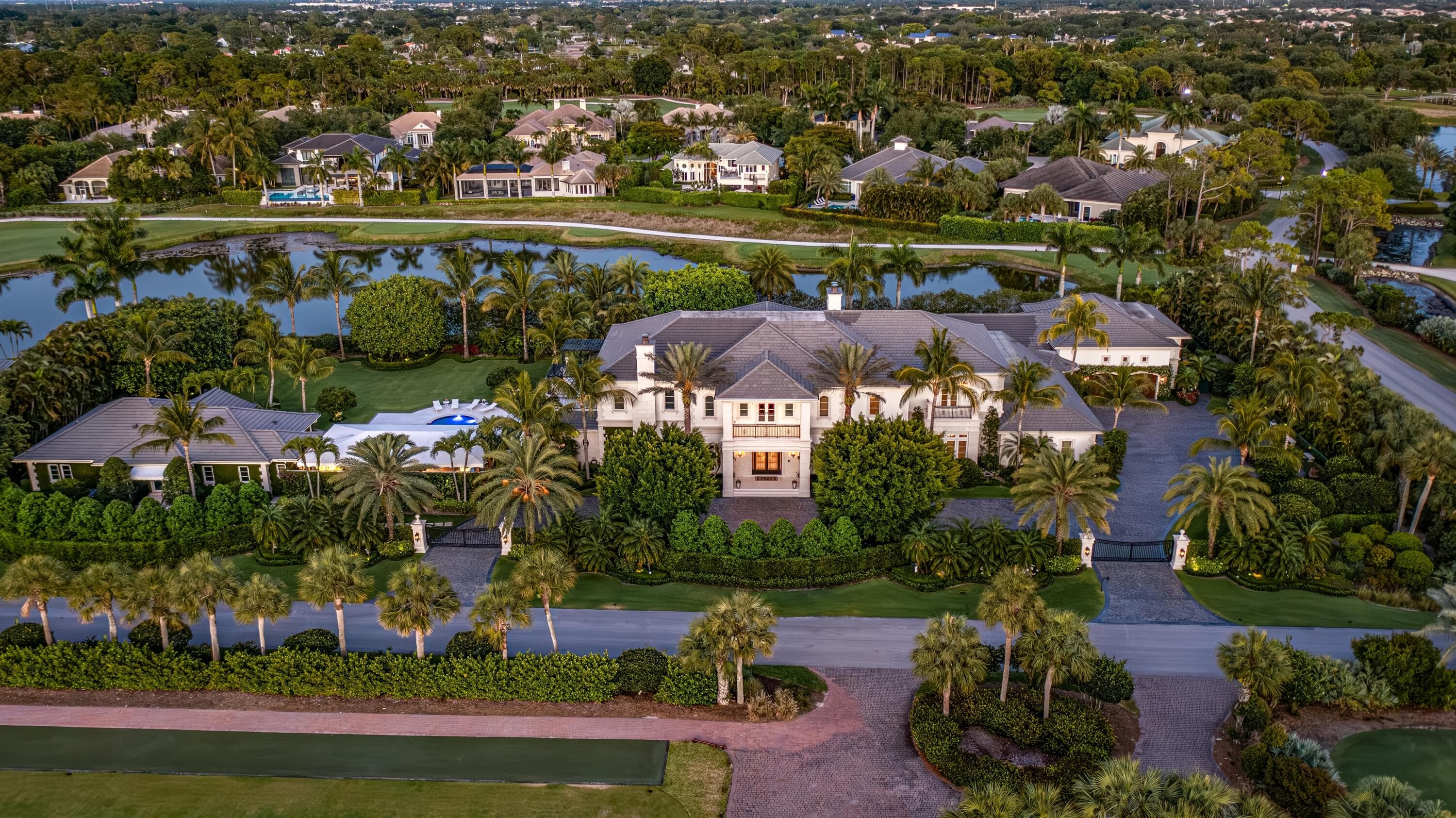 12980 Sabal Chase, Palm Beach Gardens, FL 33418 — photo 37 of 41