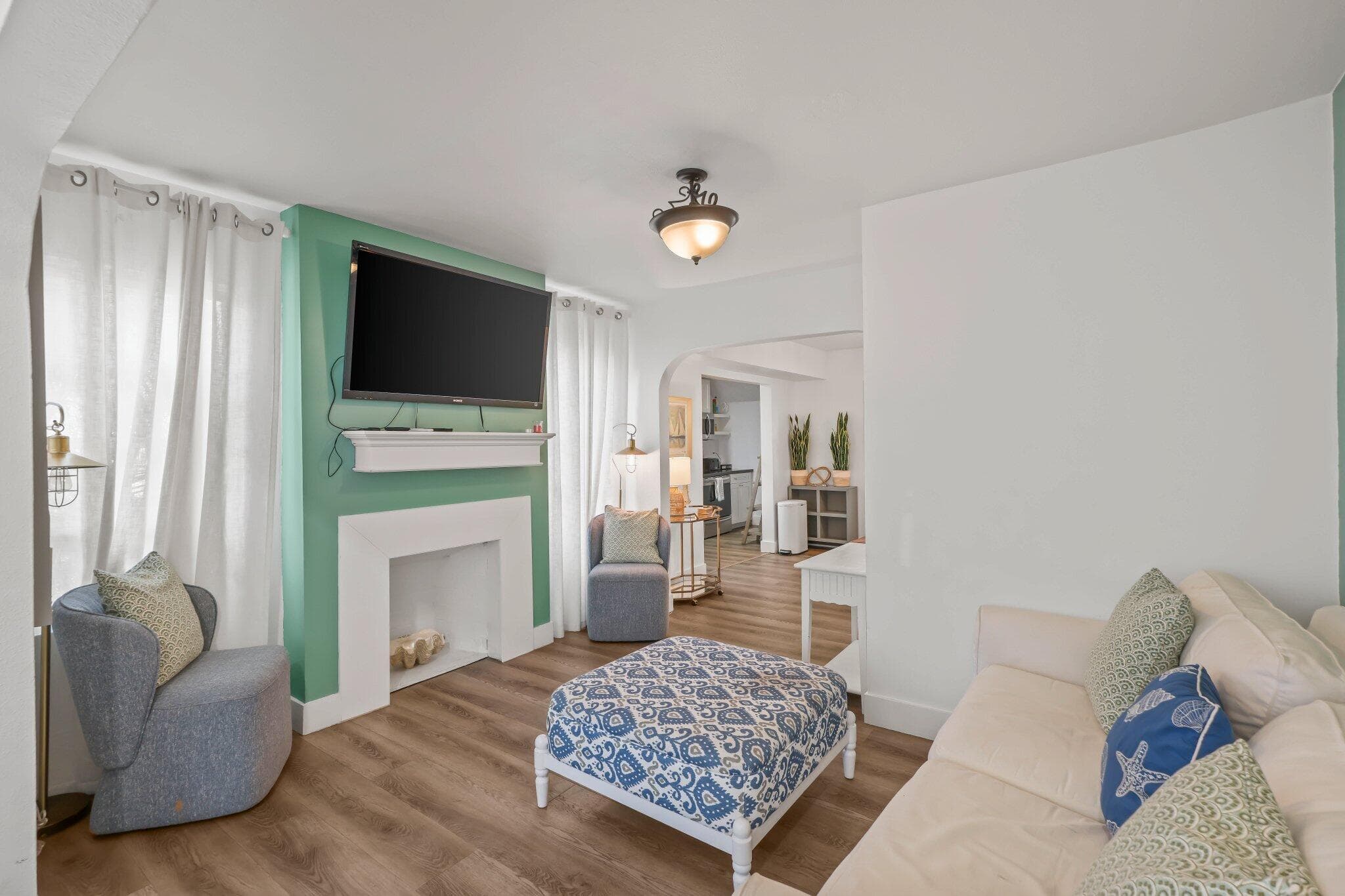 812 S N Street, Lake Worth Beach, FL 33460 — photo 10 of 81