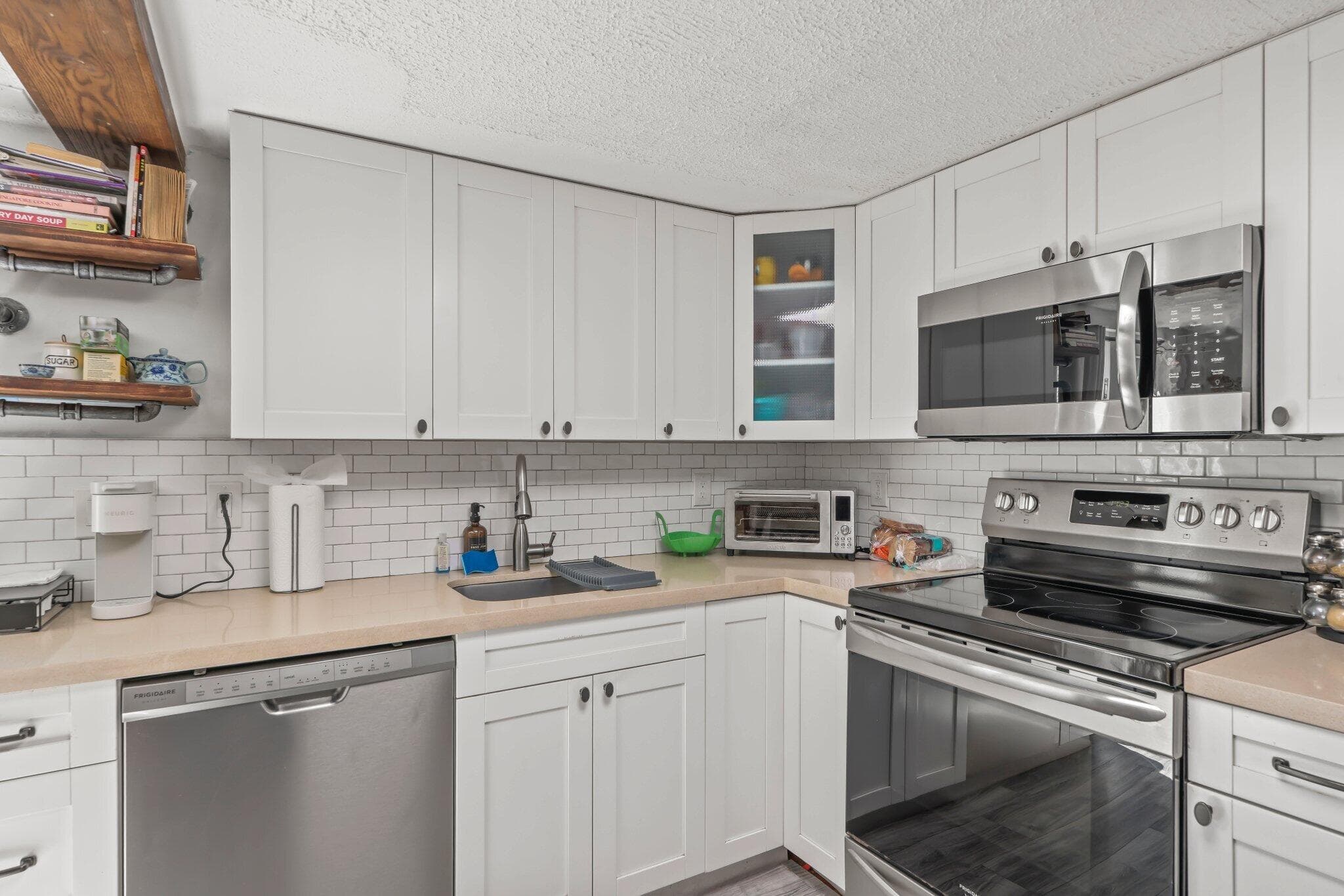 812 S N Street, Lake Worth Beach, FL 33460 — photo 33 of 81