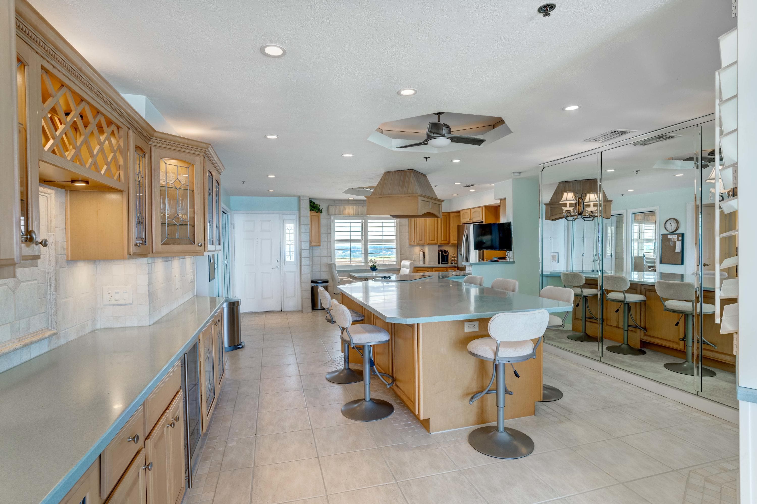 840 Ocean Drive Ph-c, Juno Beach, FL 33408 — photo 10 of 39
