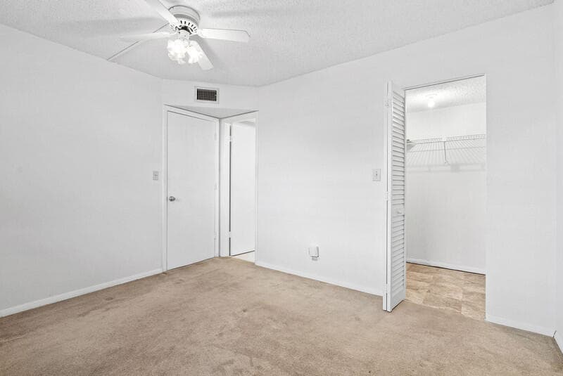 109 Royal Park Drive 3b, Oakland Park, FL 33309 — photo 11 of 28