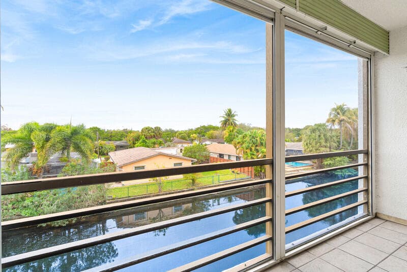 109 Royal Park Drive 3b, Oakland Park, FL 33309 — photo 16 of 28