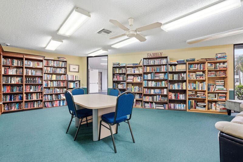 109 Royal Park Drive 3b, Oakland Park, FL 33309 — photo 26 of 28
