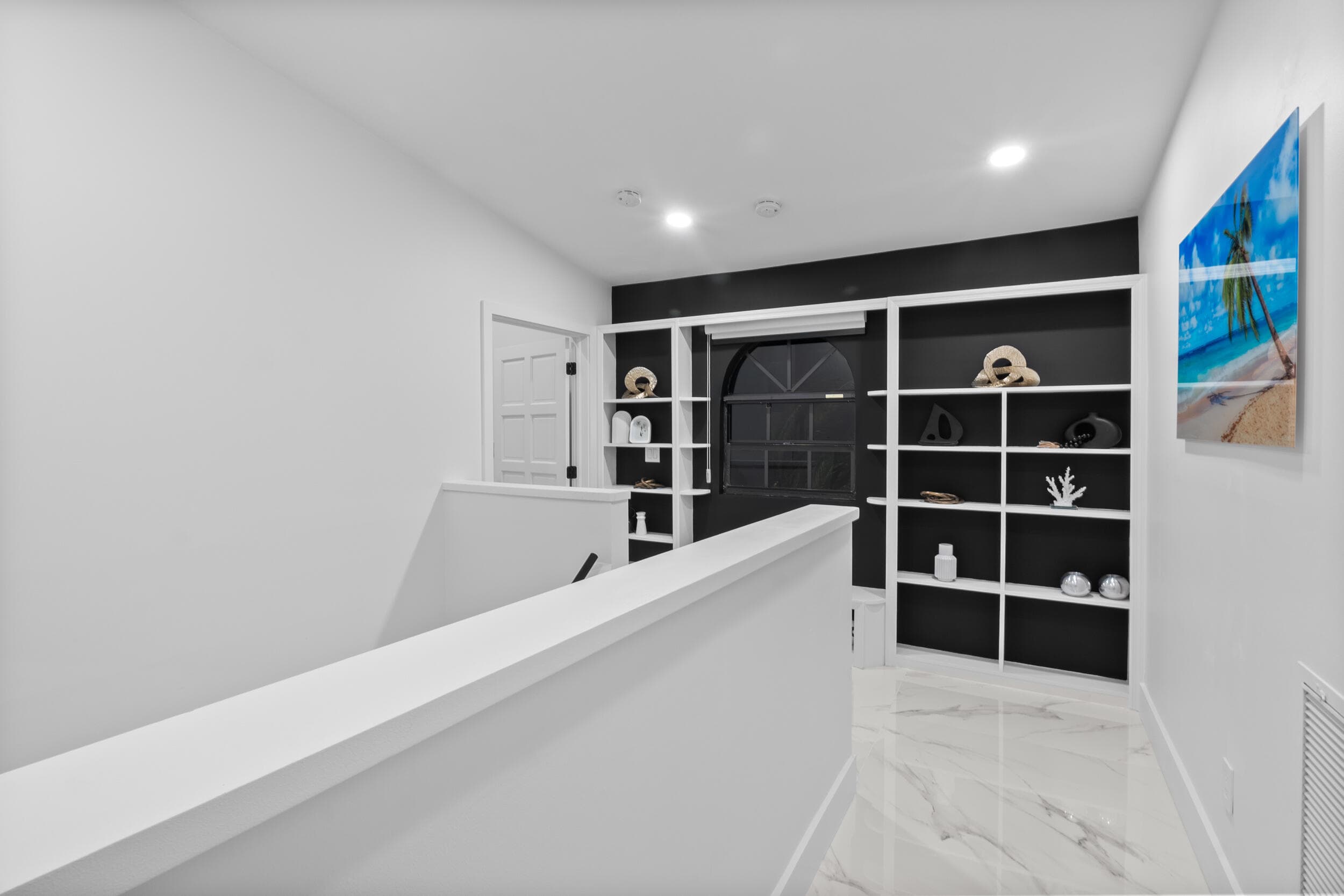 516 Royal Plaza Drive, Fort Lauderdale, FL 33301 — photo 14 of 41