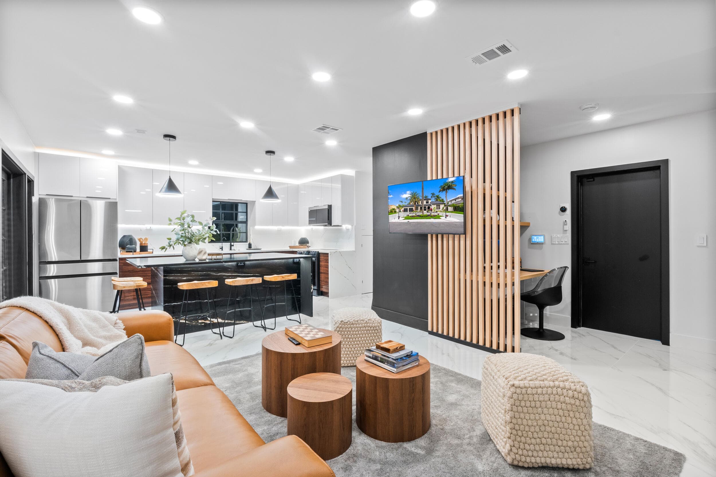 516 Royal Plaza Drive, Fort Lauderdale, FL 33301 — photo 34 of 41