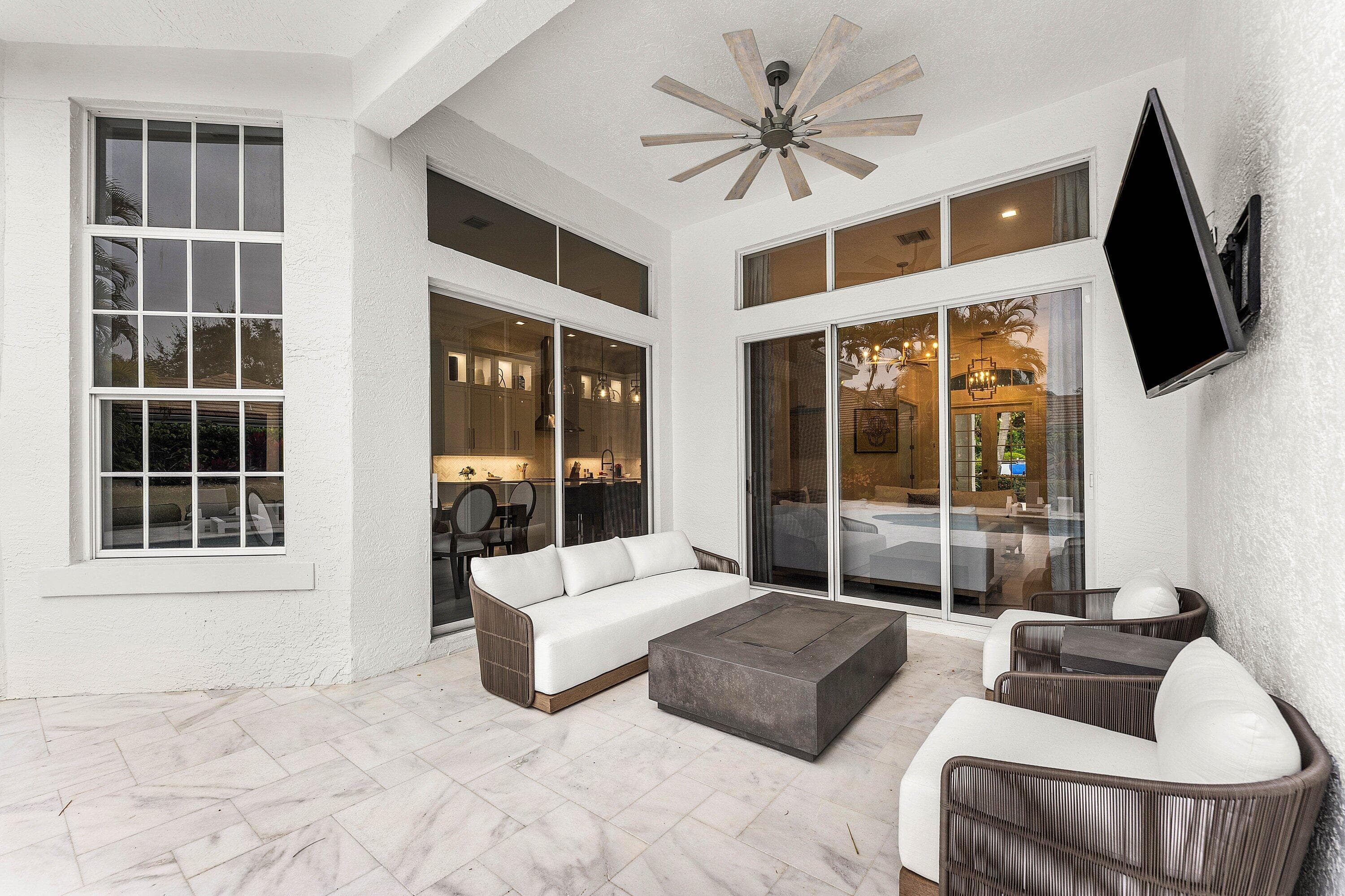 132 Pembroke Drive, Palm Beach Gardens, FL 33418 — photo 40 of 73
