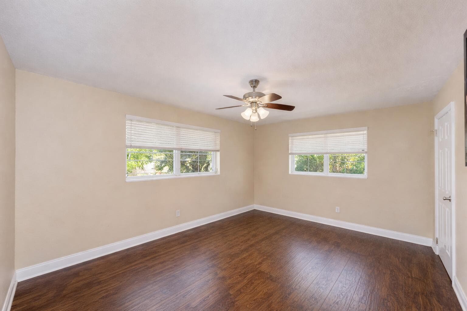 1630 40th Street, West Palm Beach, FL 33407 — photo 21 of 30