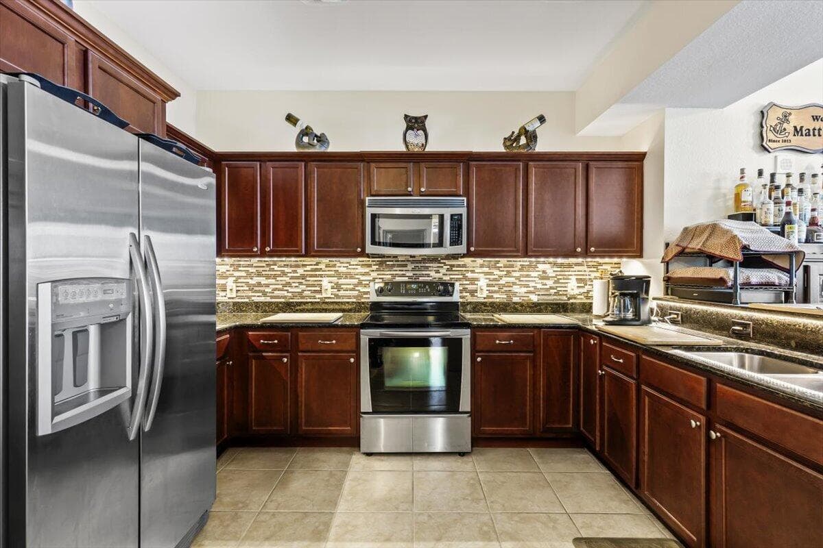 2801 S Ridgewood Avenue 717, South Daytona, FL 32119 — photo 11 of 54