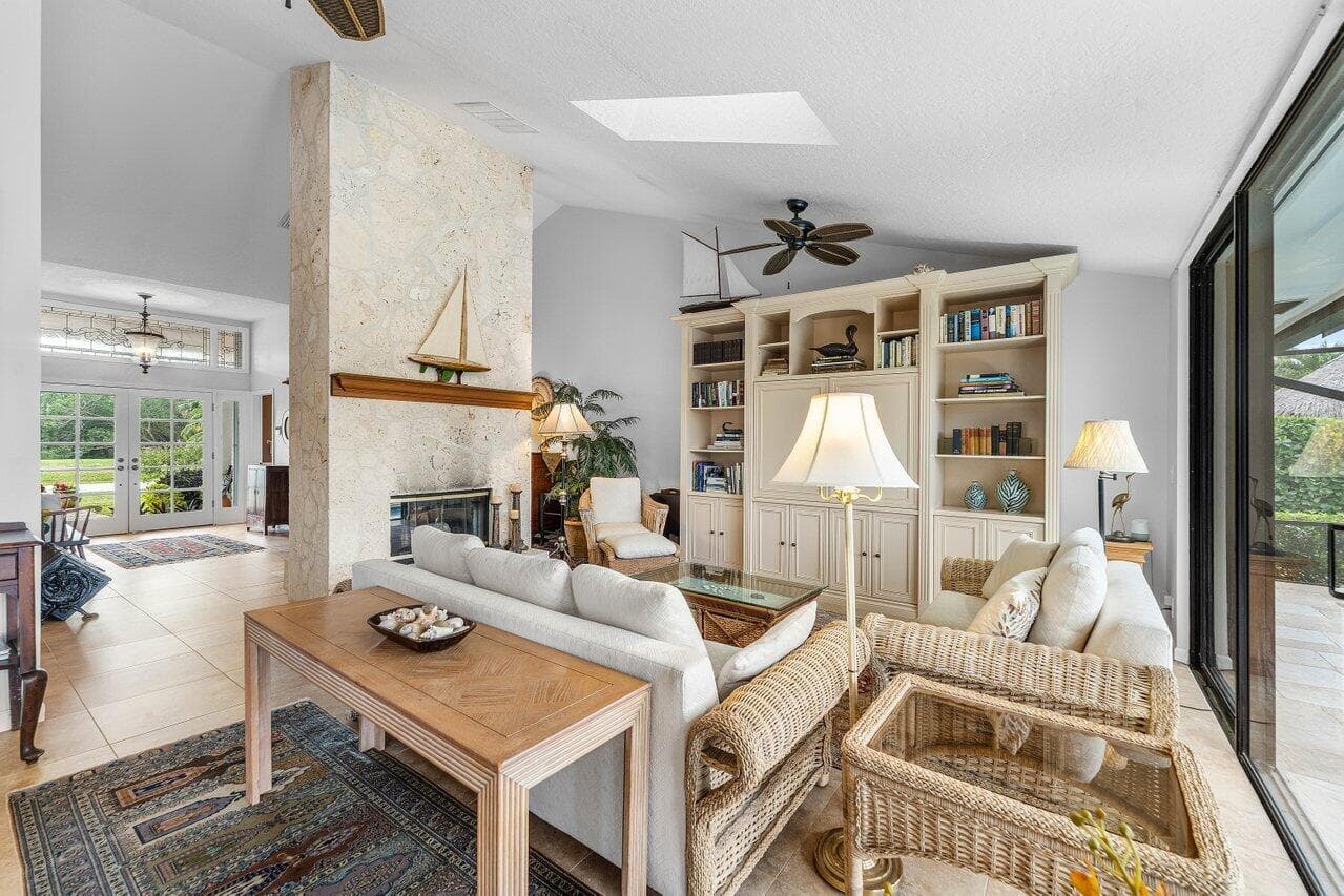 8794 SE Riverfront Terrace, Jupiter, FL 33469 — photo 11 of 68