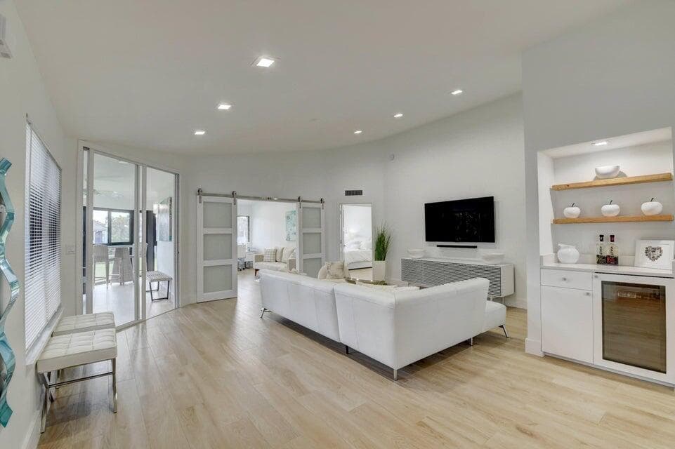 7362 Clunie Place 13304, Delray Beach, FL 33446 — photo 7 of 48