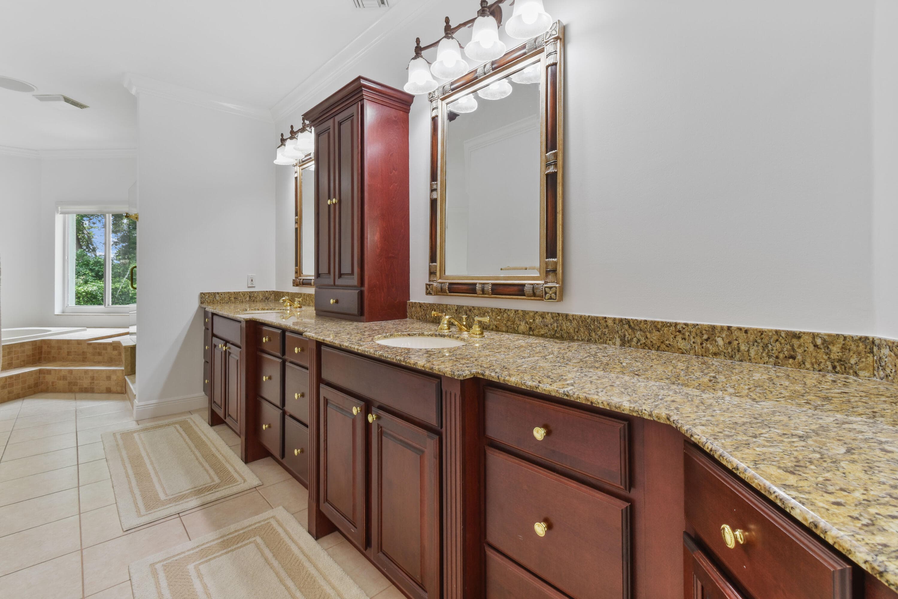 2801 Embassy Drive, West Palm Beach, FL 33401 — photo 16 of 65