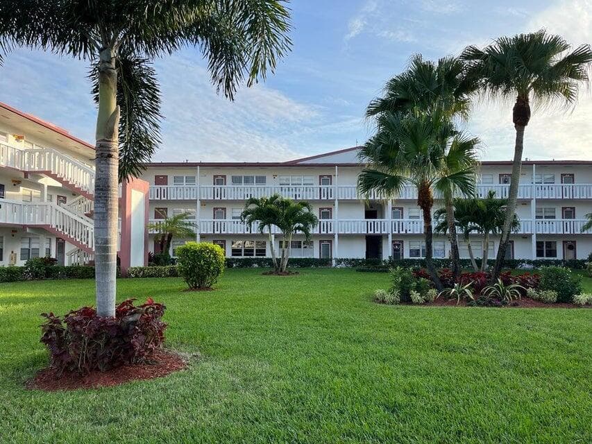 622 Fanshaw O 622, Boca Raton, FL 33434 — photo 1 of 5