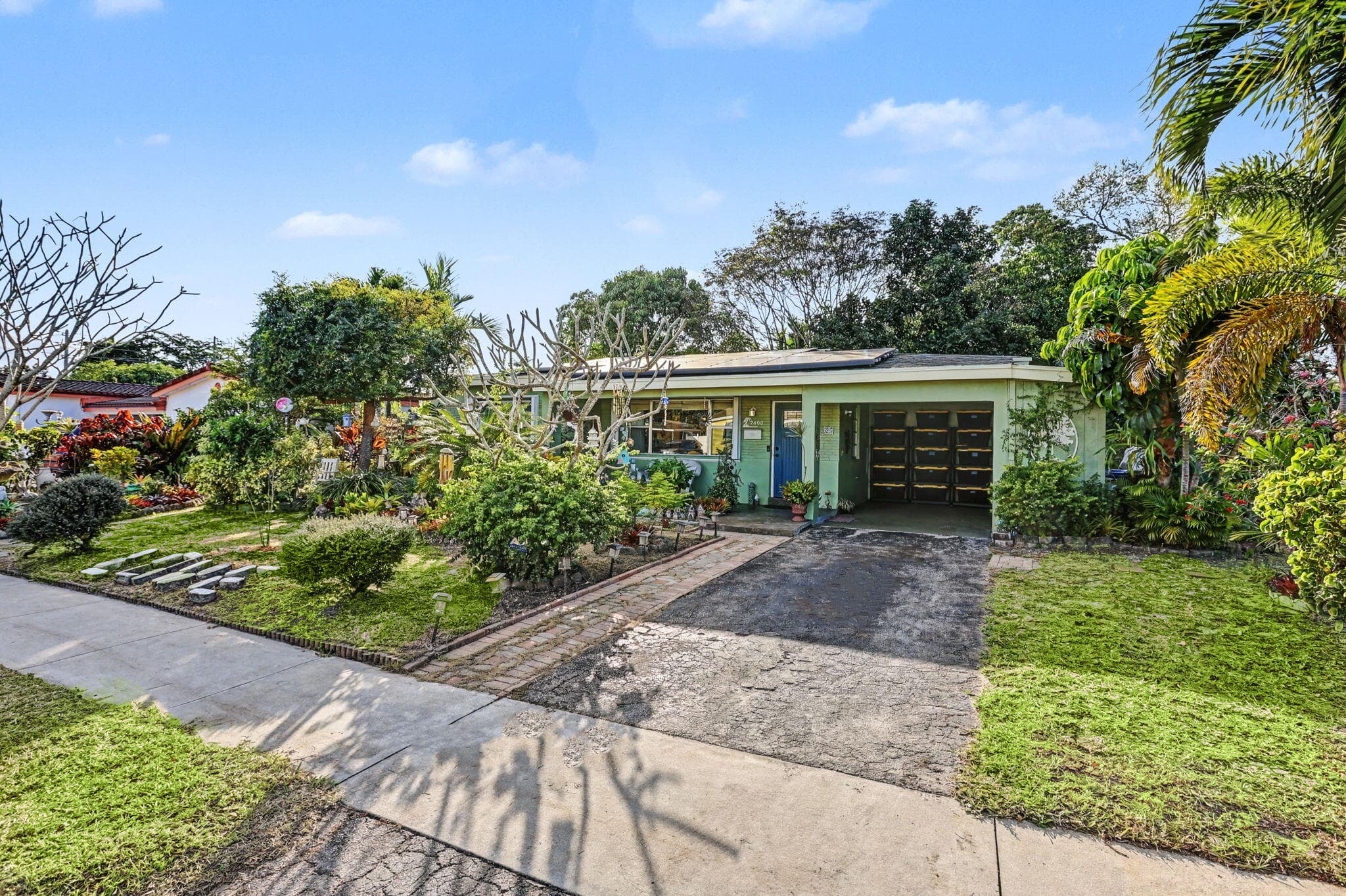 2400 Desoto Drive, Miramar, FL 33023 — photo 1 of 41