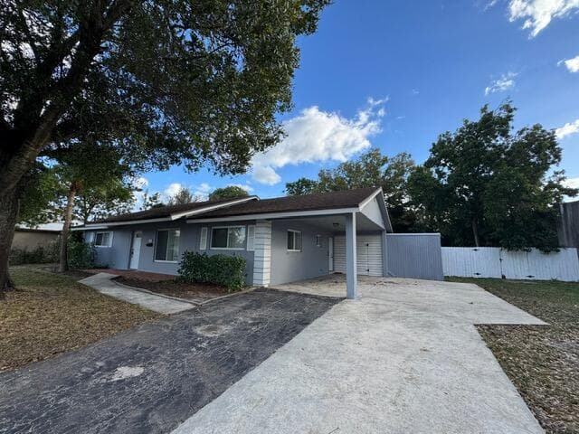 1632 NW 5th Street, Boca Raton, FL 33486 — photo 3 of 22