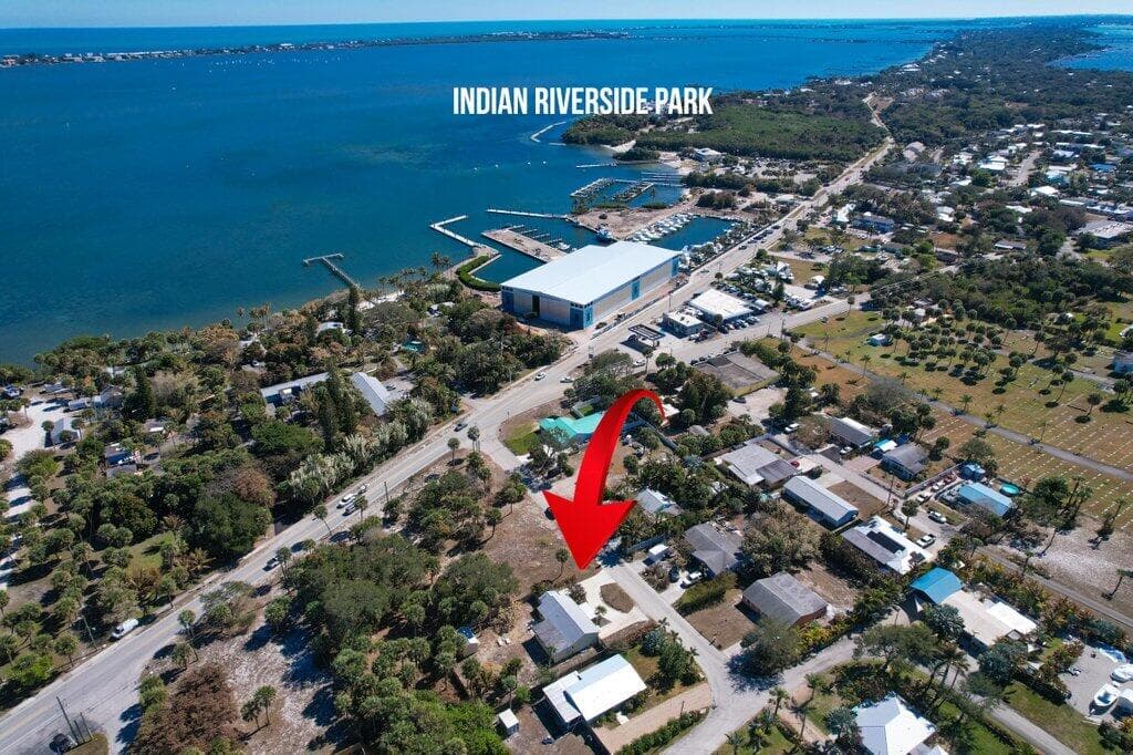 2427 NE Center Street, Jensen Beach, FL 34957 — photo 8 of 32