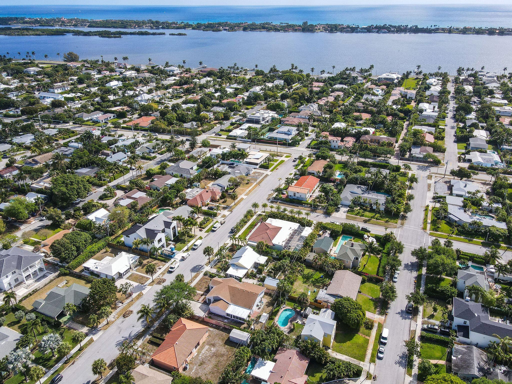 324 Franklin Road, West Palm Beach, FL 33405 — photo 10 of 20