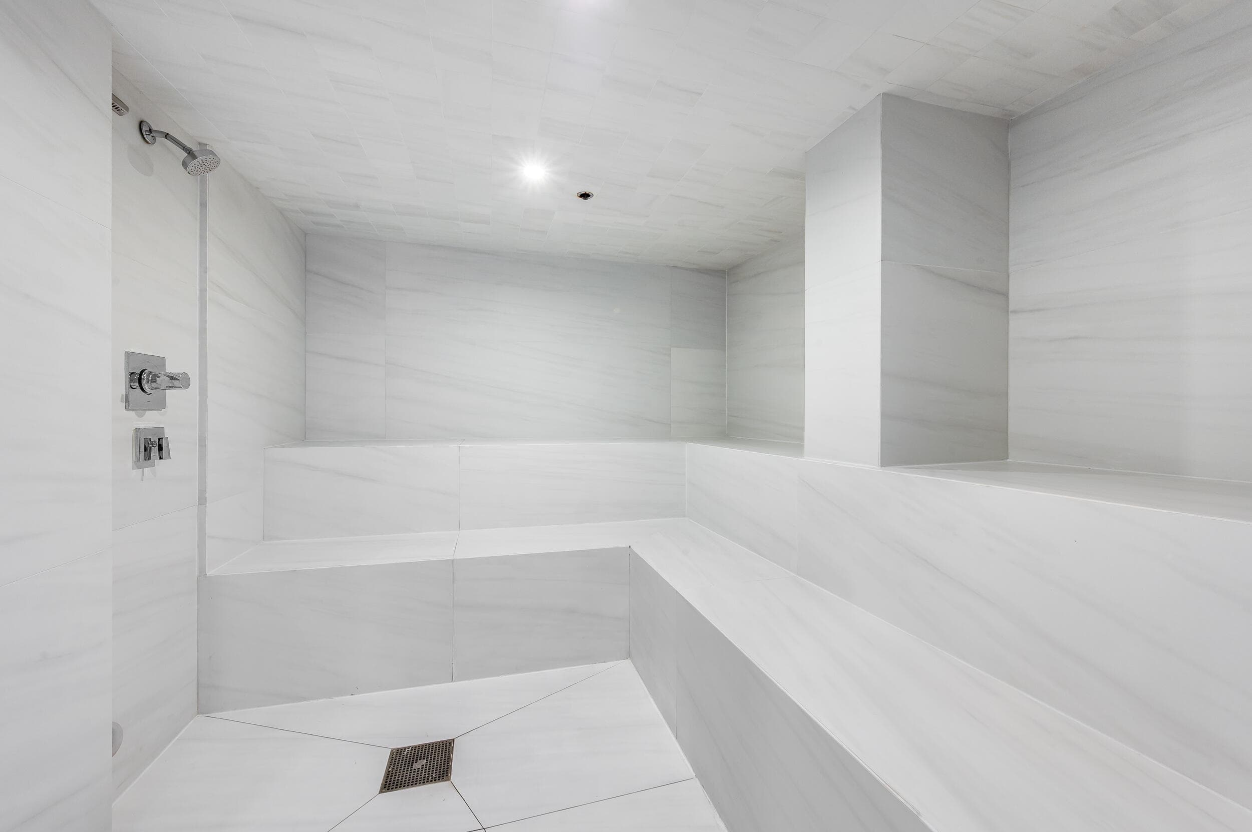 300 SE 5th Avenue 6110, Boca Raton, FL 33432 — photo 61 of 96