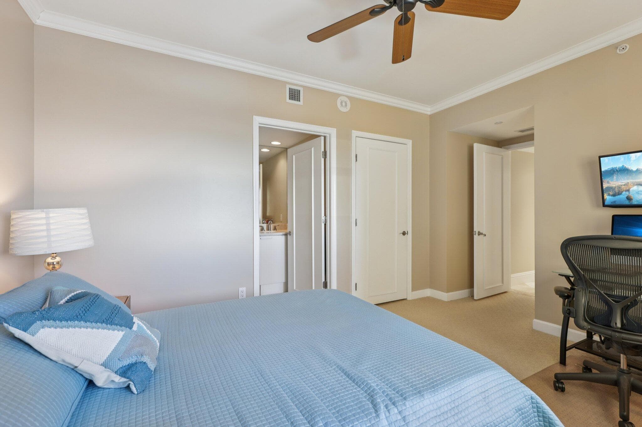 2650 Lake Shore Drive 1404, Riviera Beach, FL 33404 — photo 26 of 49