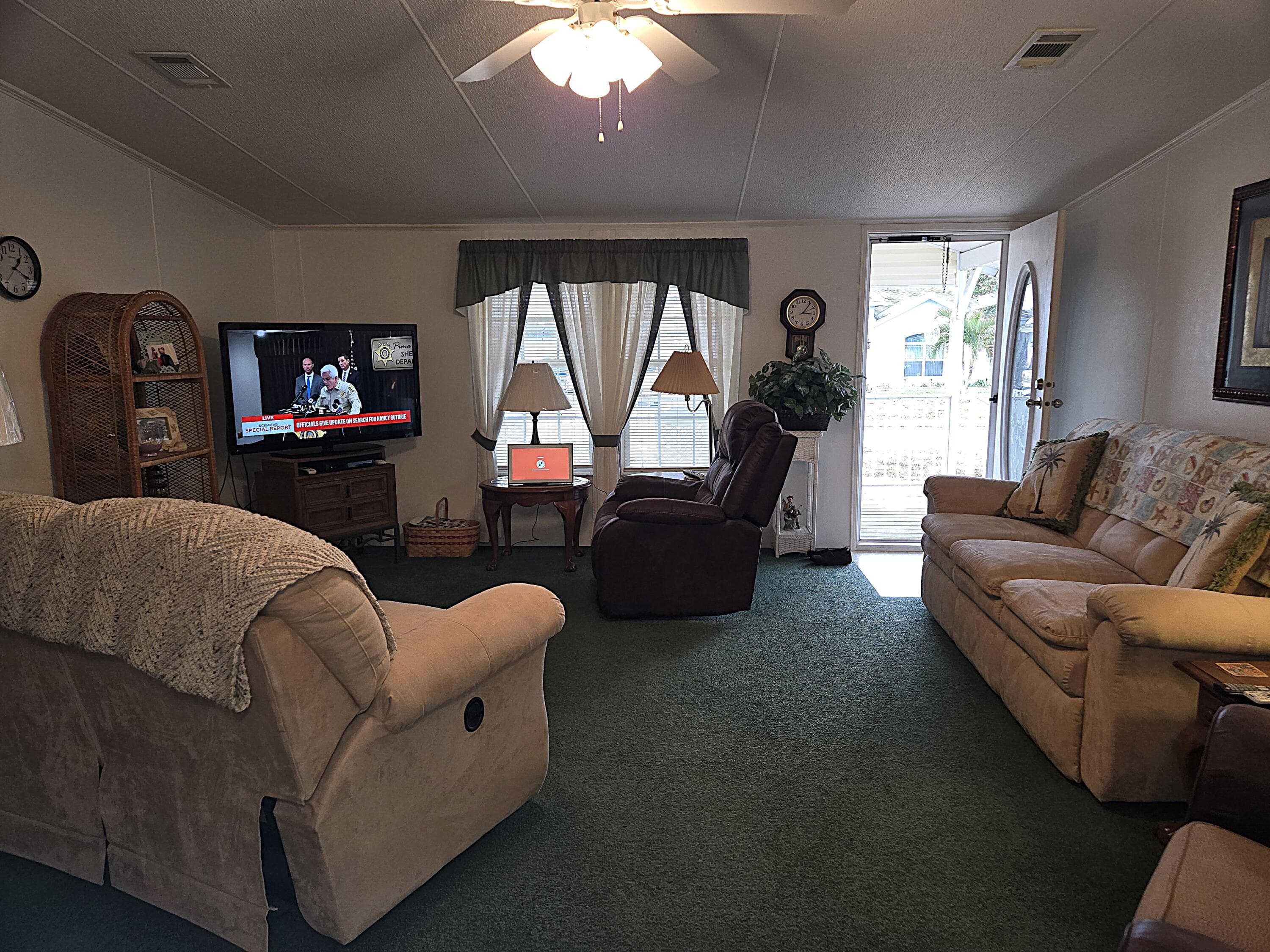 2425 SE 31st Street, Okeechobee, FL 34974 — photo 4 of 44