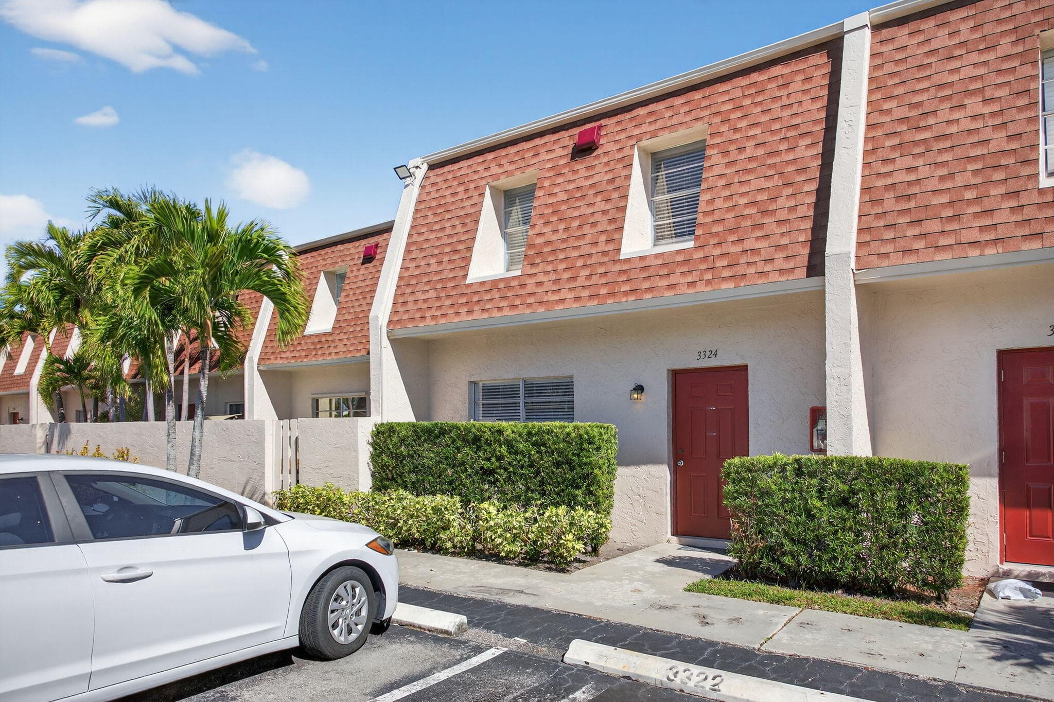 3324 Quail Close 7, Pompano Beach, FL 33064 — photo 1 of 46