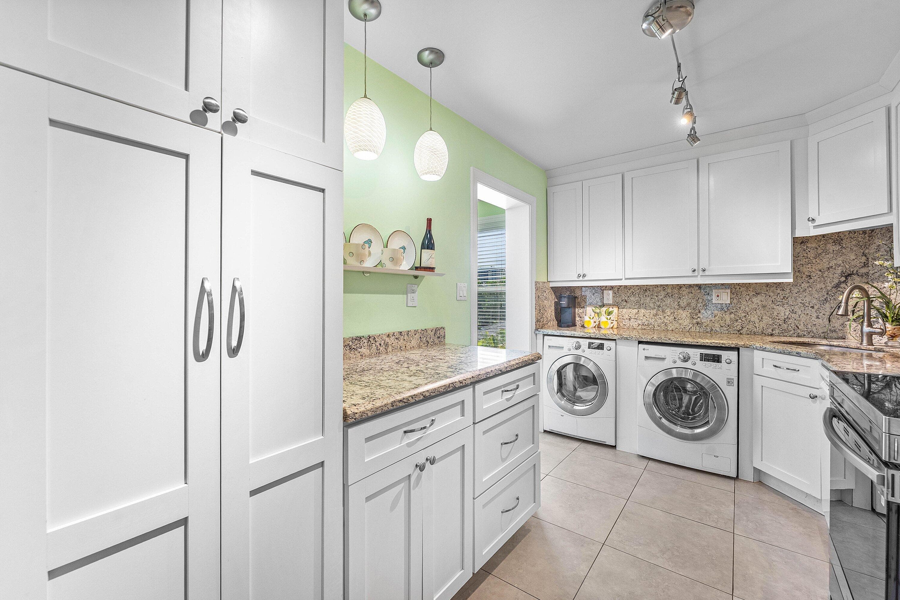 800 E Camino Real 409, Boca Raton, FL 33432 — photo 18 of 37