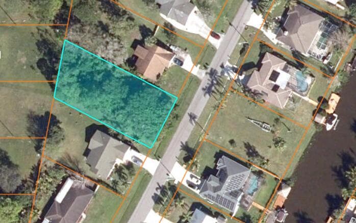 163 NE Twylite Terrace, Port St. Lucie, FL 34983 — photo 4 of 4