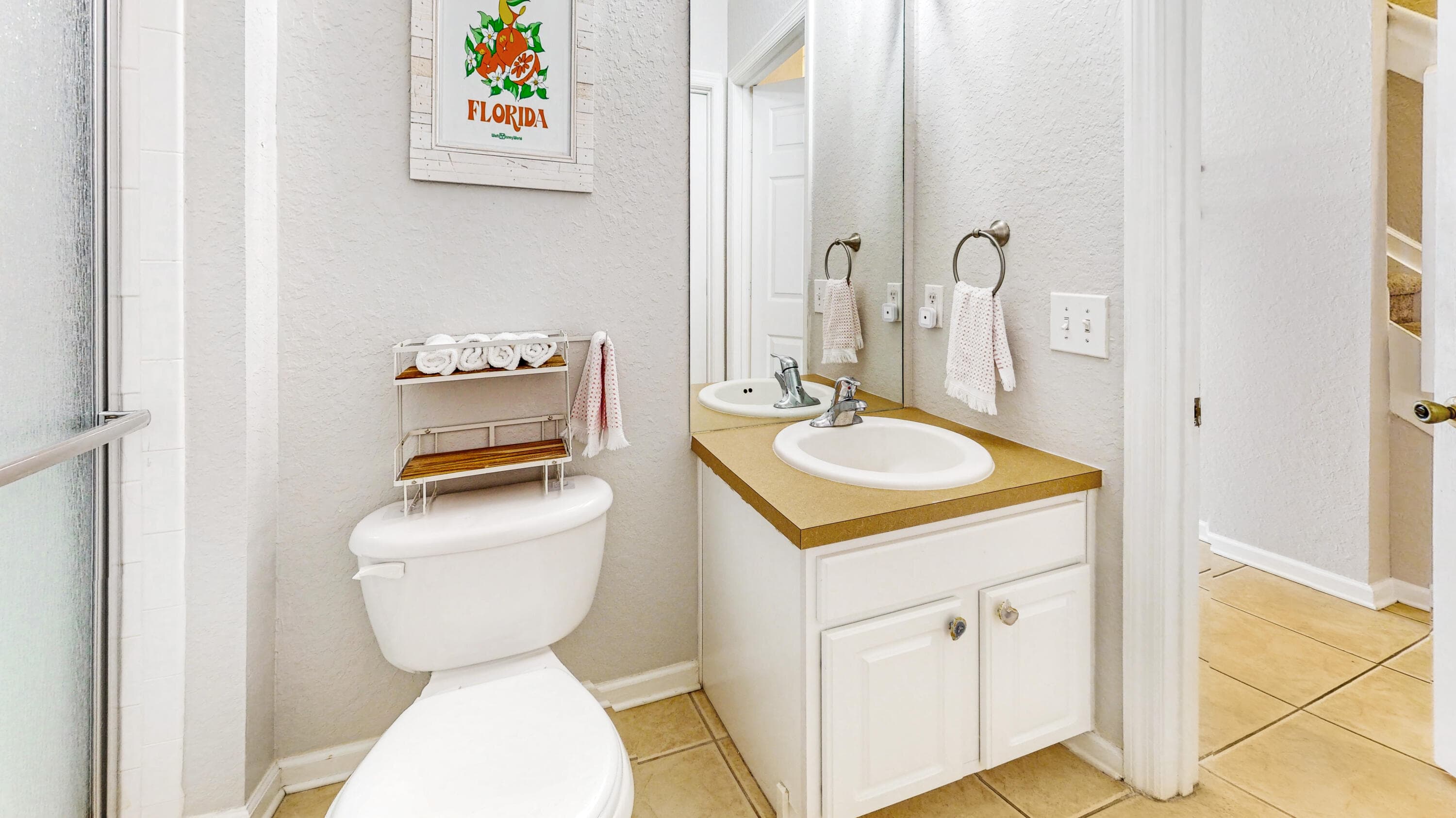 Townhouse in Kissimmee — photo 17 of 34