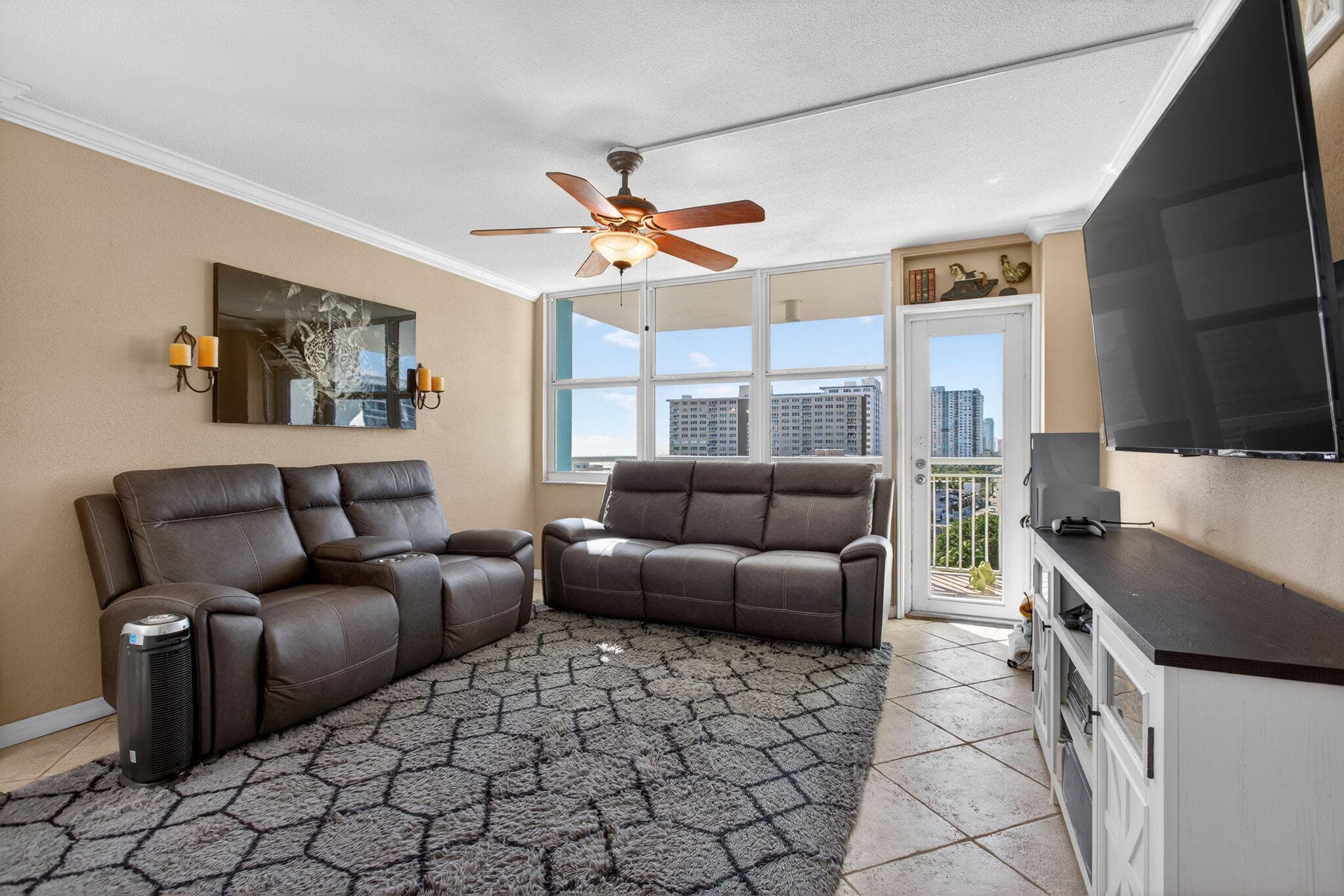 301 N Ocean Boulevard 1006, Pompano Beach, FL 33062 — photo 5 of 23