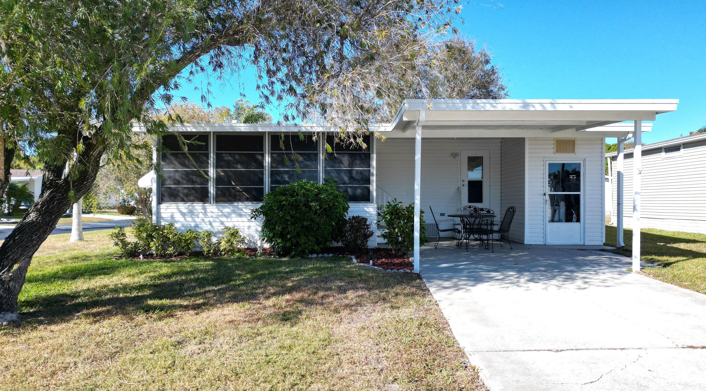 334 Seahorse Terrace, Fort Pierce, FL 34982 — photo