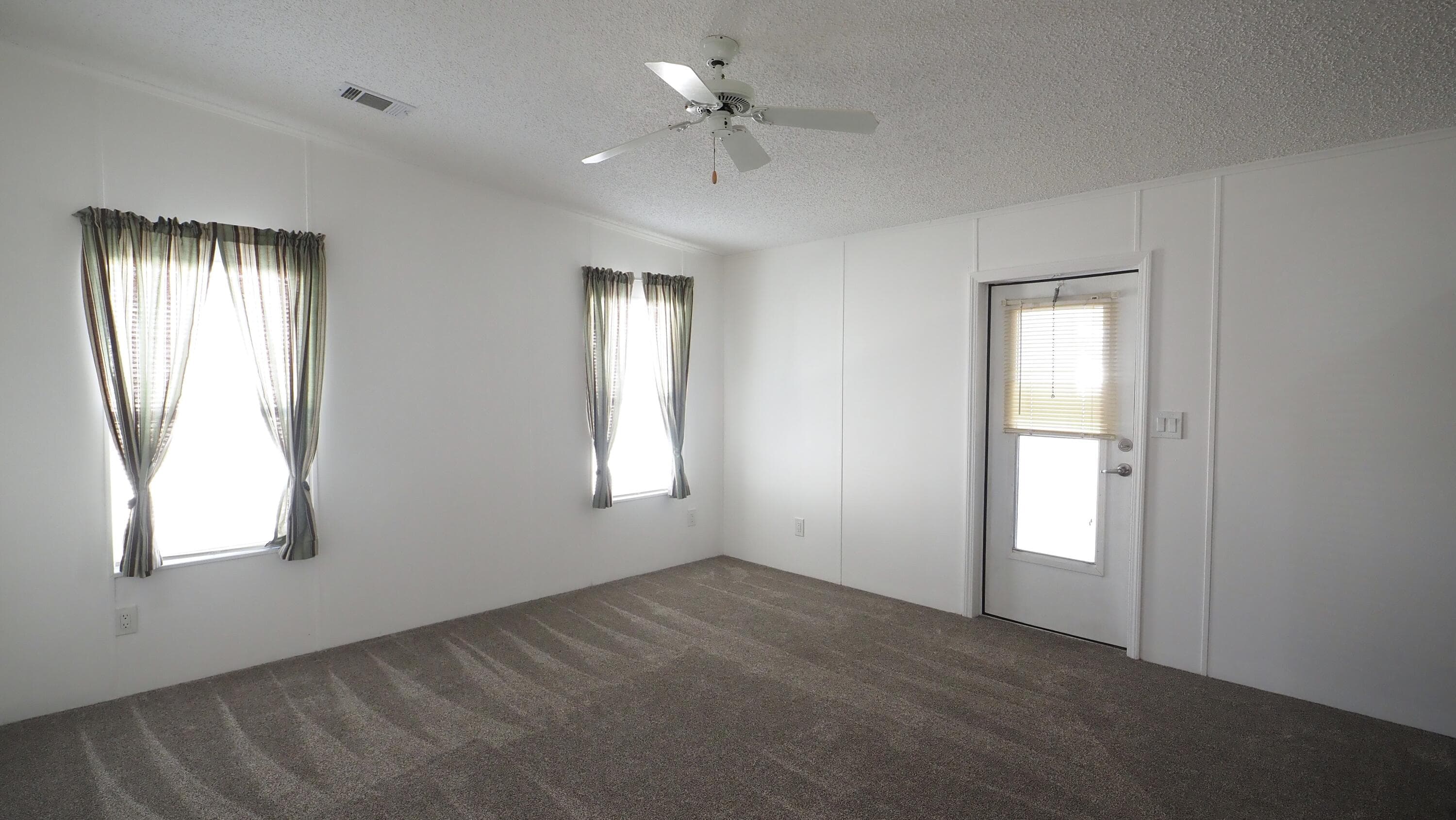 334 Seahorse Terrace, Fort Pierce, FL 34982 — photo 6 of 40
