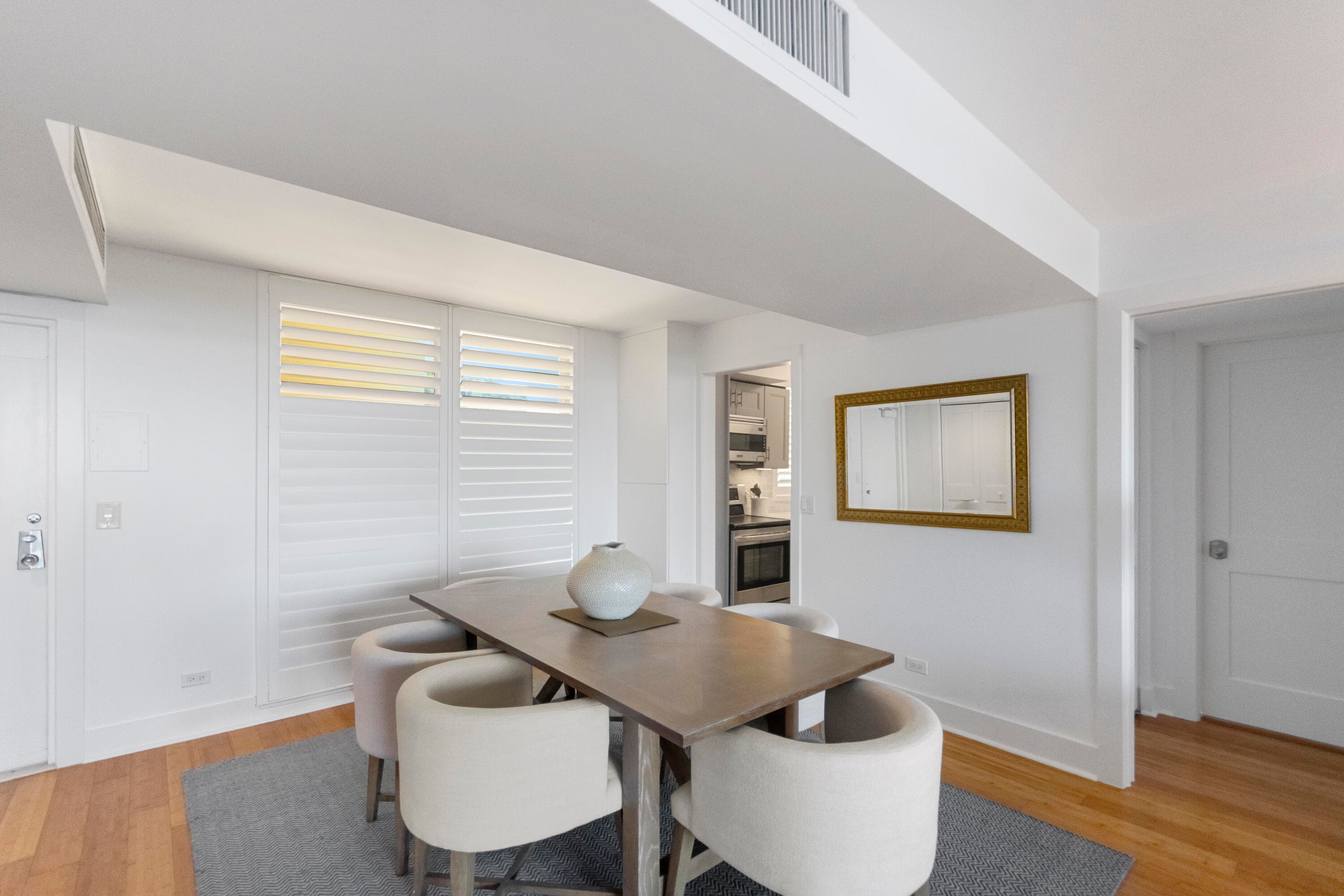130 Lakeshore Drive 222, North Palm Beach, FL 33408 — photo 4 of 32