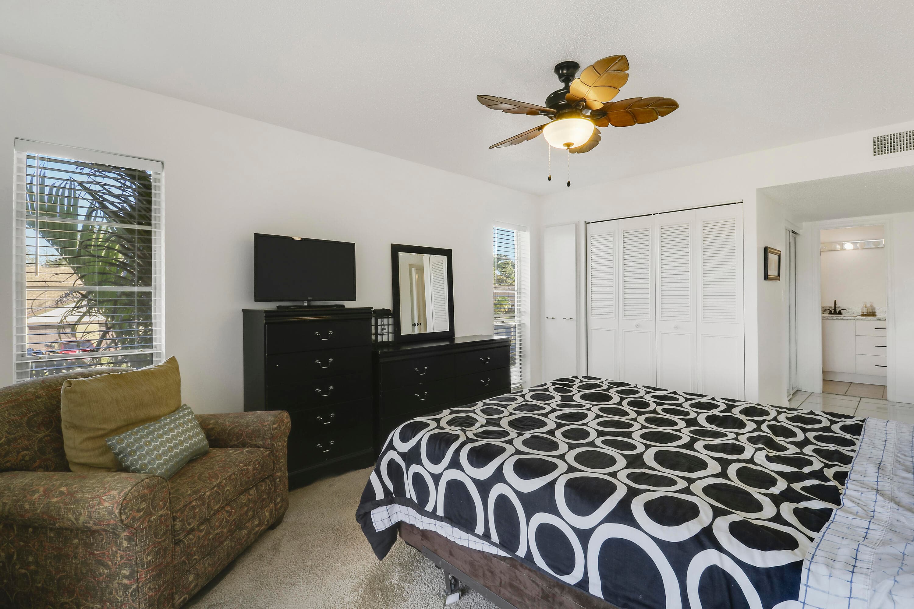 7 Greenway Village N 202, Royal Palm Beach, FL 33411 — photo 16 of 36