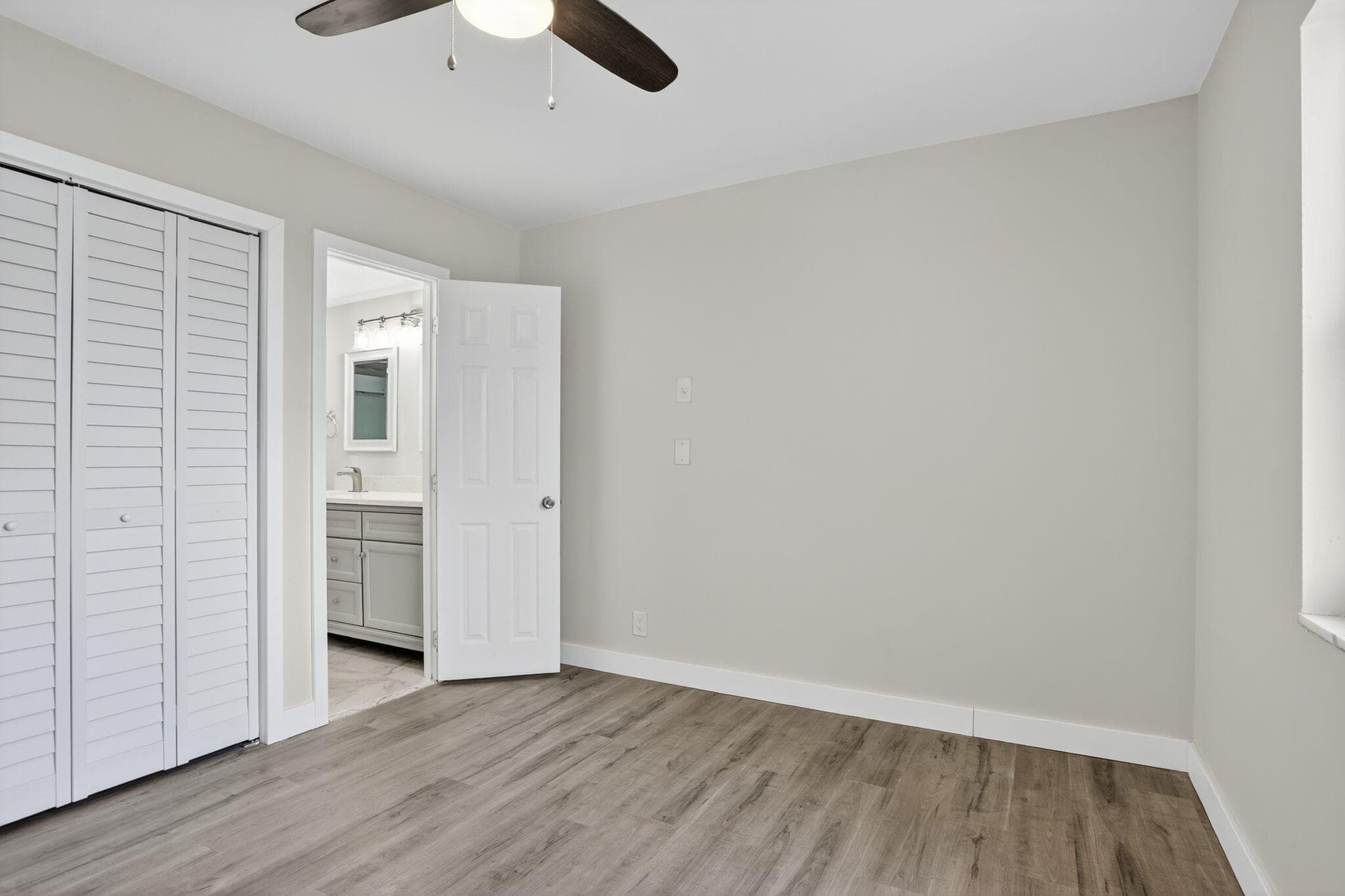 3201 NE 14th St Causeway 501, Pompano Beach, FL 33062 — photo 6 of 32