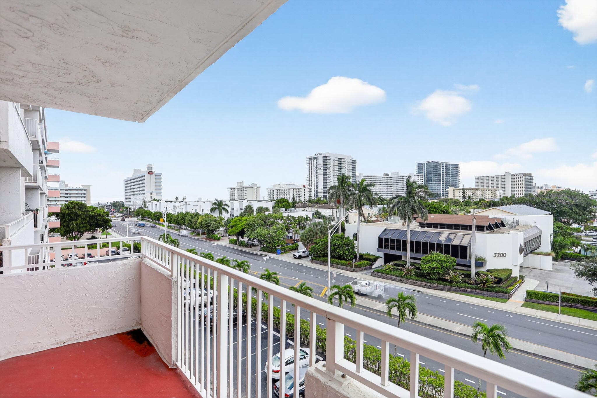 3201 NE 14th St Causeway 501, Pompano Beach, FL 33062 — photo 12 of 32