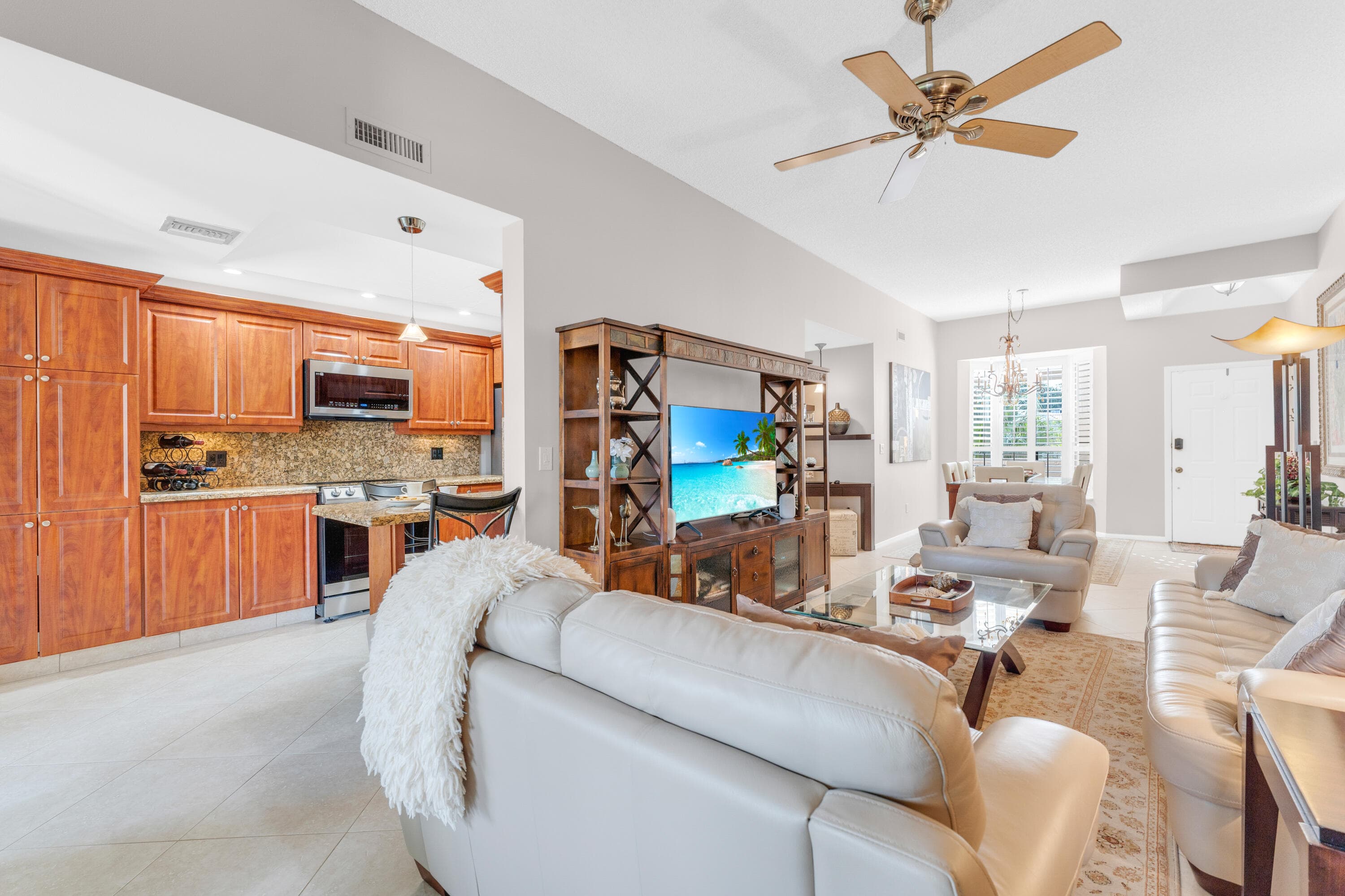 7460 La Paz Boulevard 309, Boca Raton, FL 33433 — photo 9 of 46