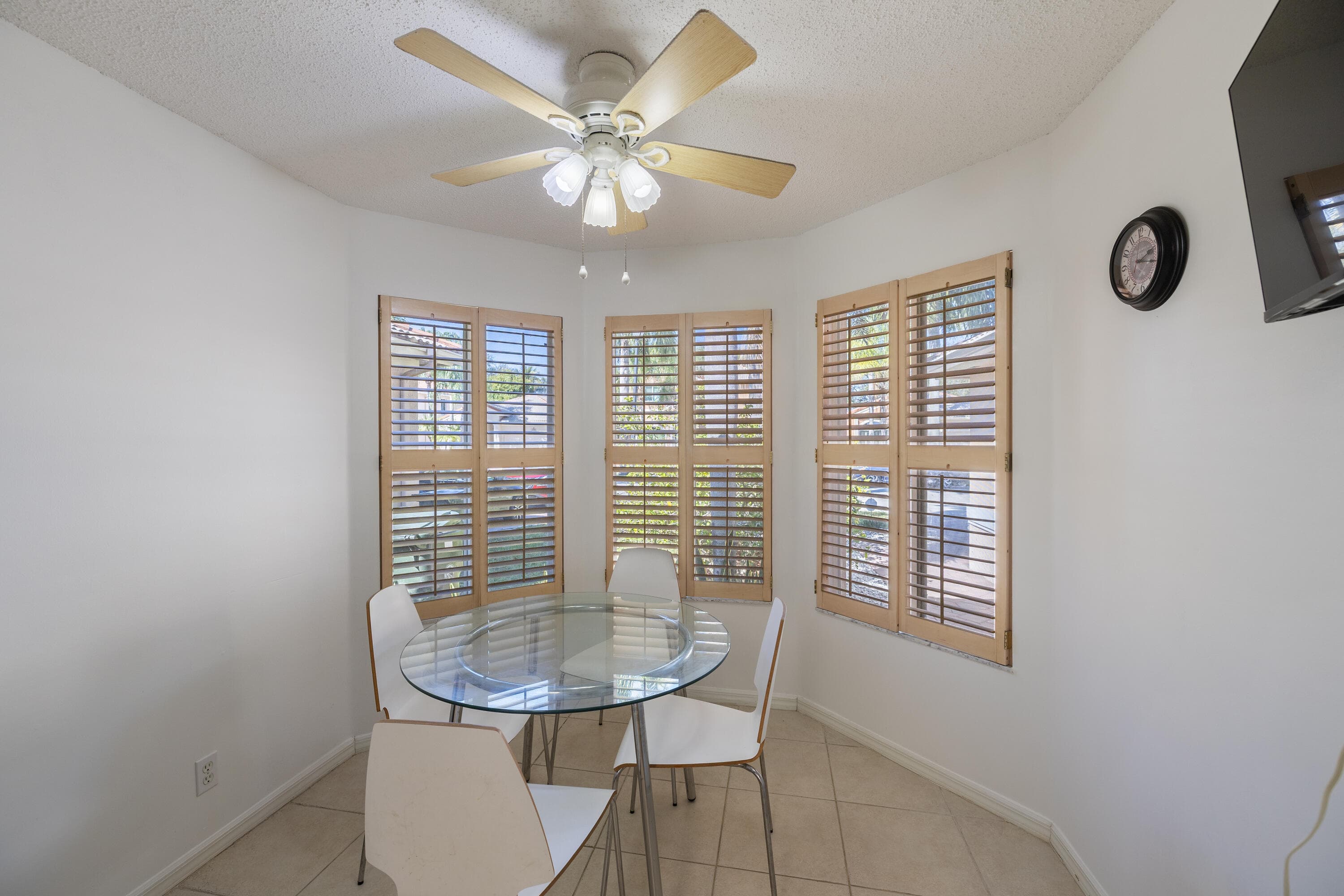 3800 Woodfield Drive, Coconut Creek, FL 33073 — photo 12 of 52
