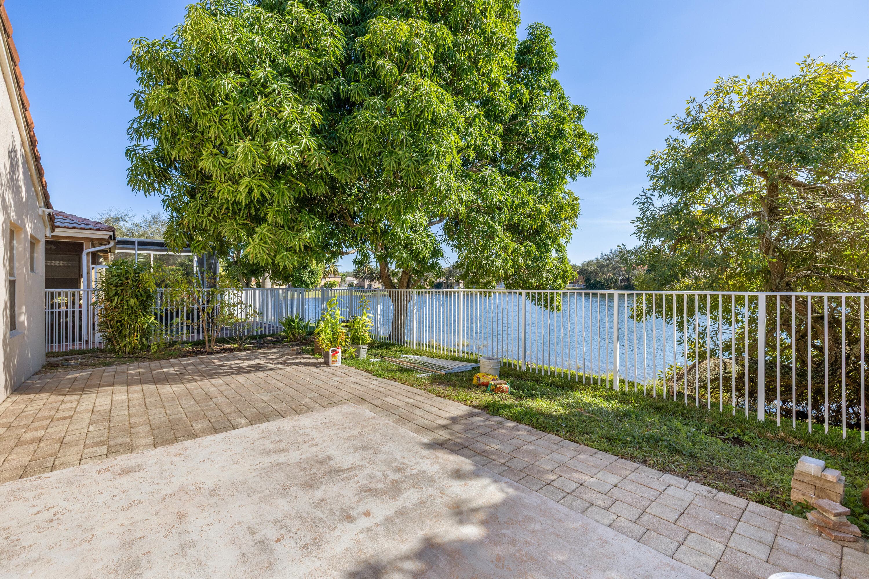 3800 Woodfield Drive, Coconut Creek, FL 33073 — photo 39 of 52