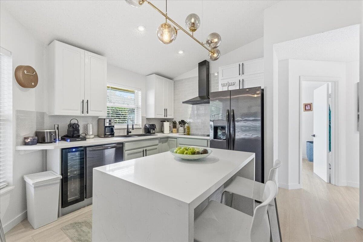 901 SW 111th Way, Davie, FL 33324 — photo 12 of 45