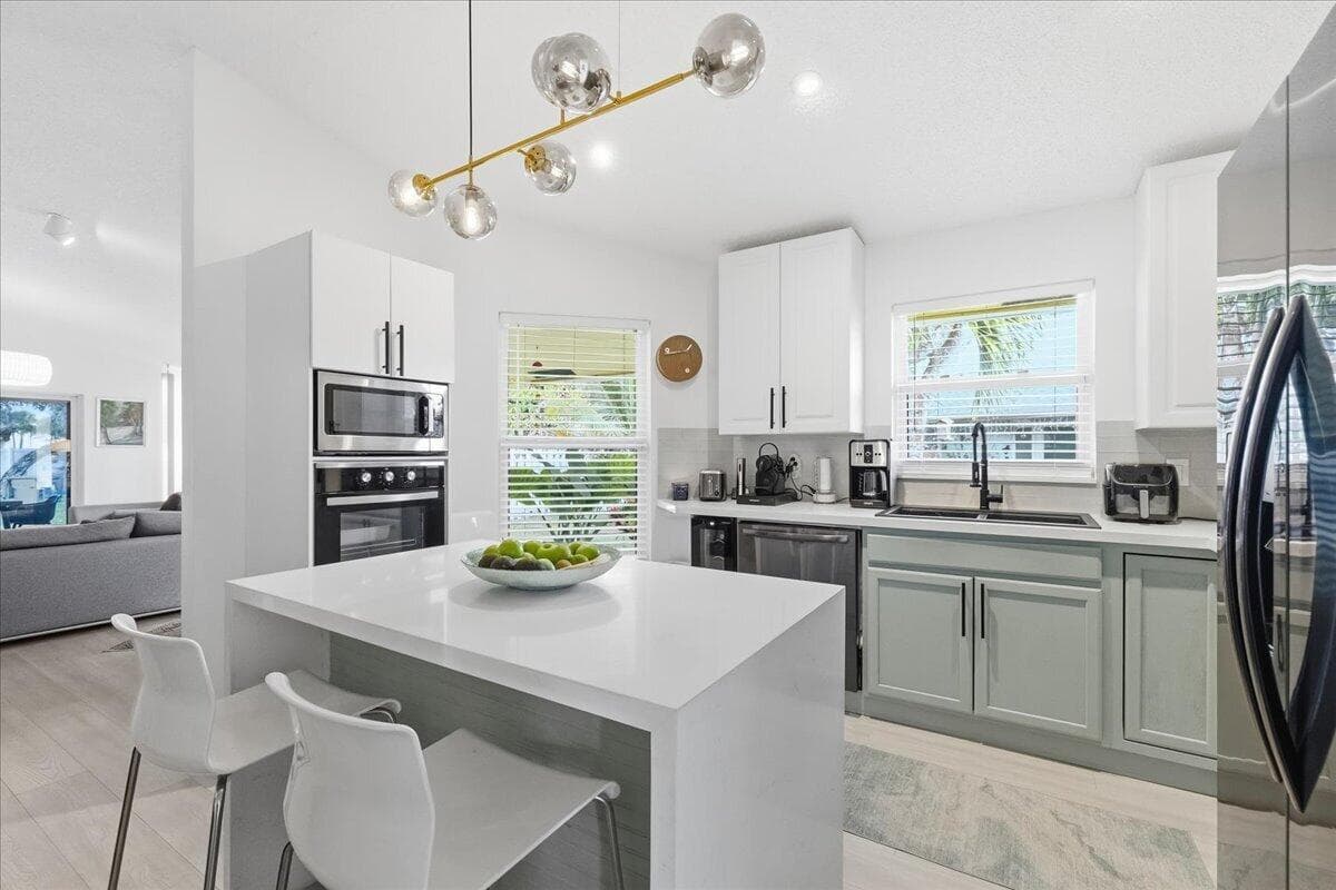 901 SW 111th Way, Davie, FL 33324 — photo 14 of 45