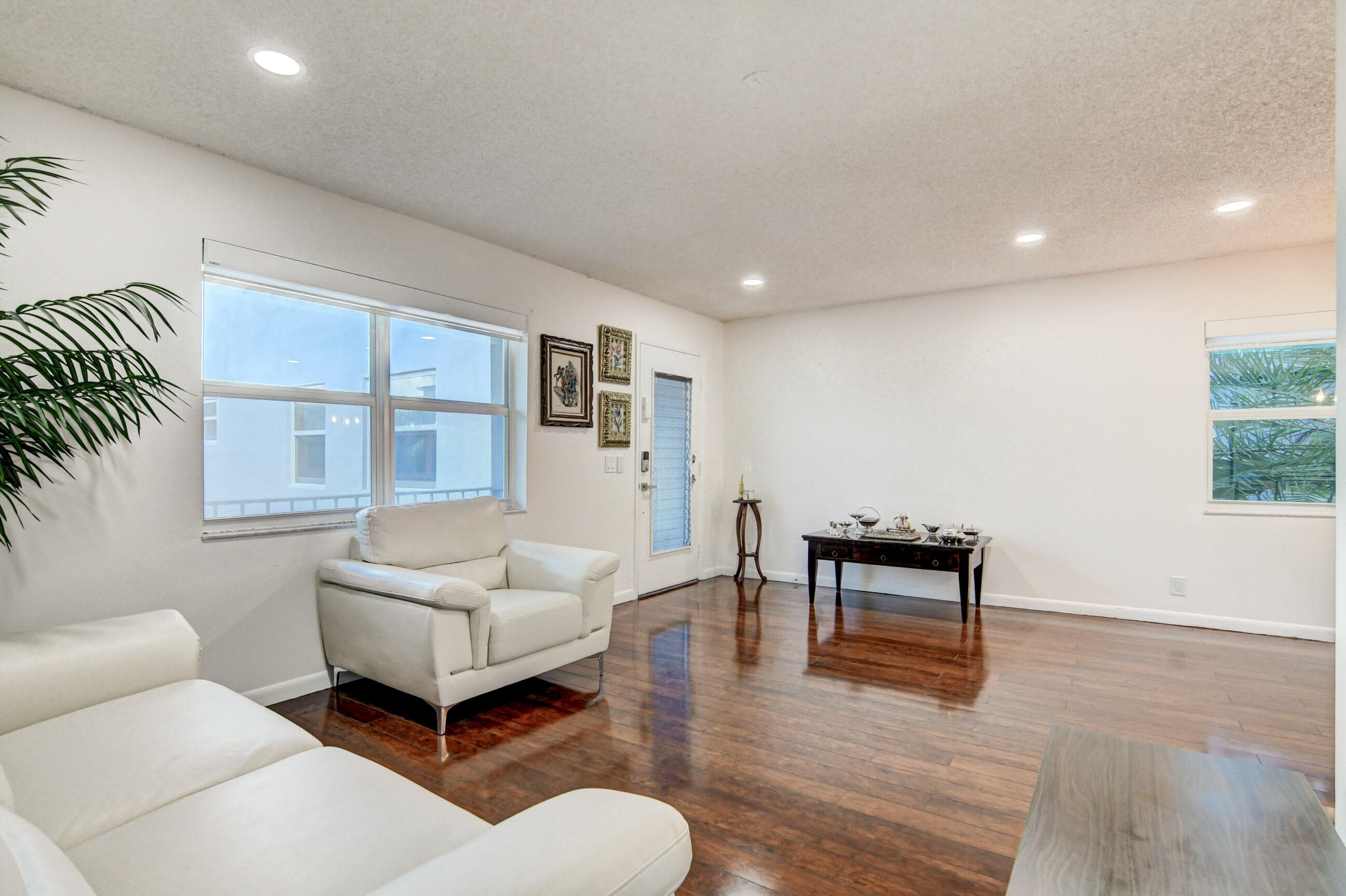 42 Burgundy A, Delray Beach, FL 33484 — photo 4 of 16