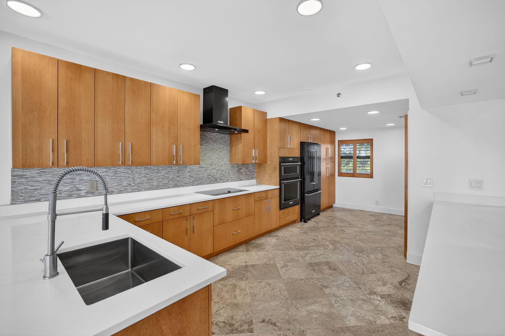 1035 S Federal Highway 402, Delray Beach, FL 33483 — photo 14 of 83